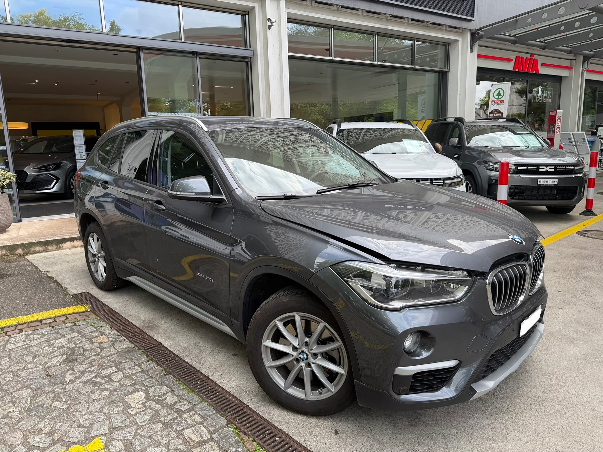 BMW X1 xDrive20i — zdjęcie 10