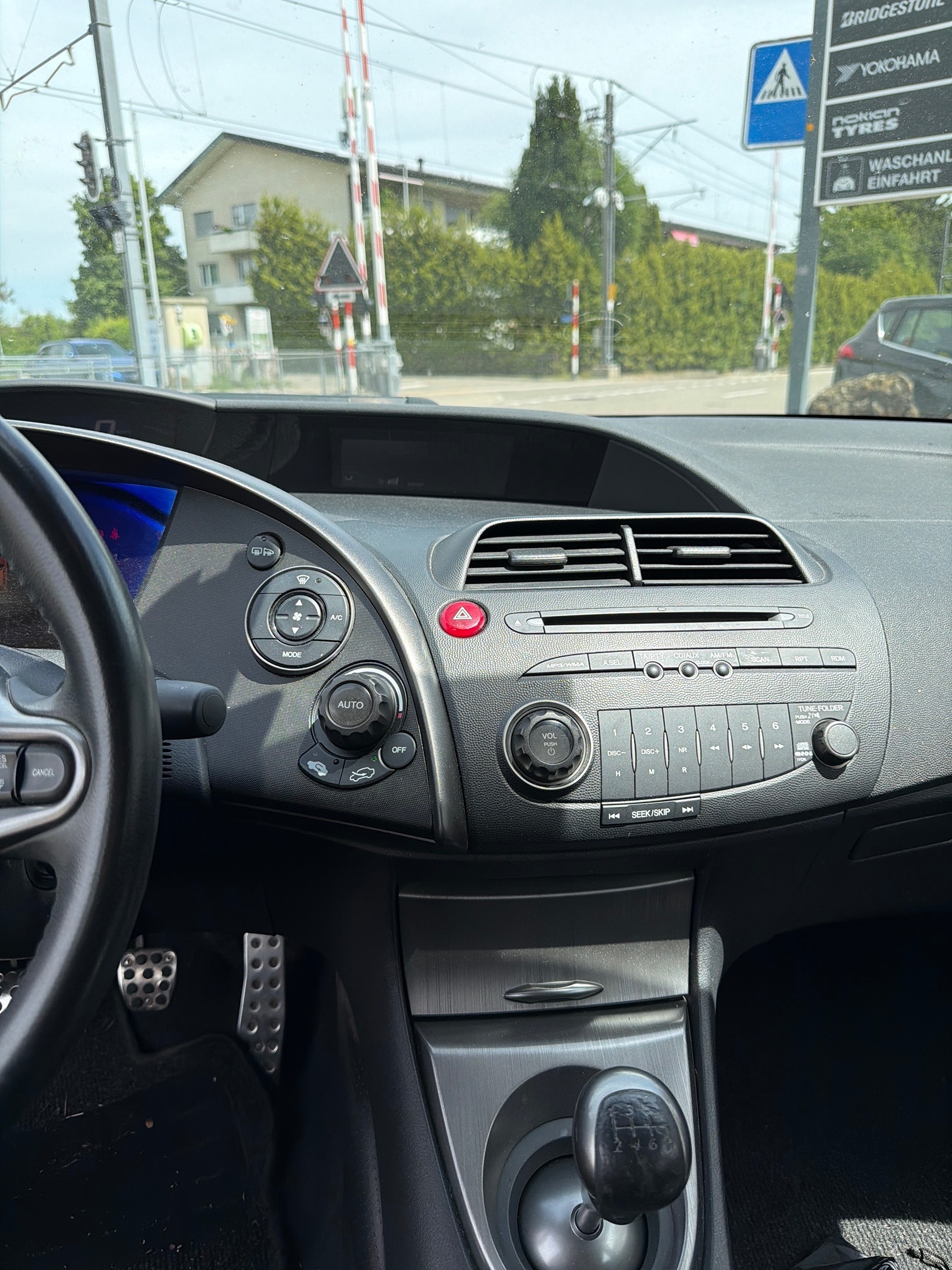 HONDA Civic — zdjęcie 13