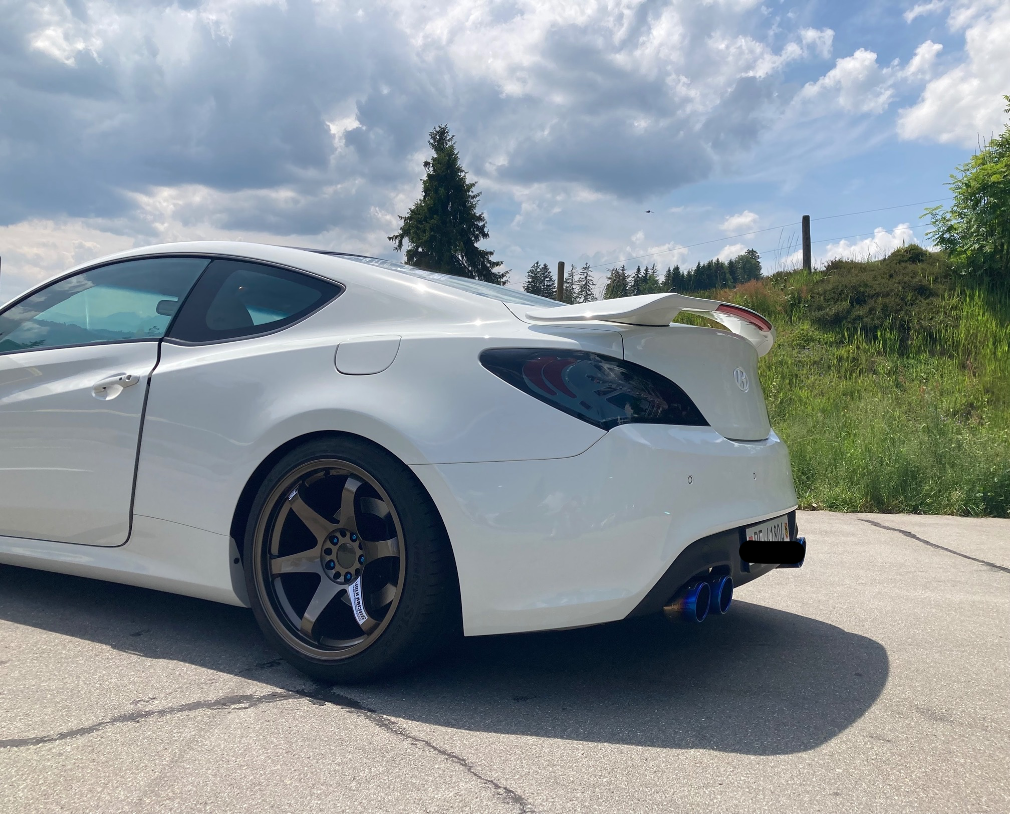 HYUNDAI GENESIS COUPE 3.8 — zdjęcie 8