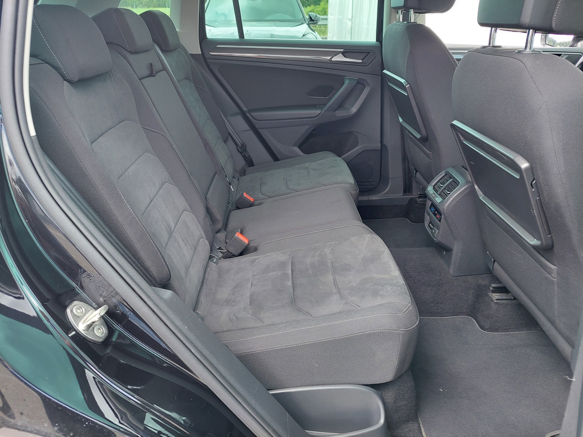 VW Tiguan 2.0 TDI 4M — zdjęcie 8
