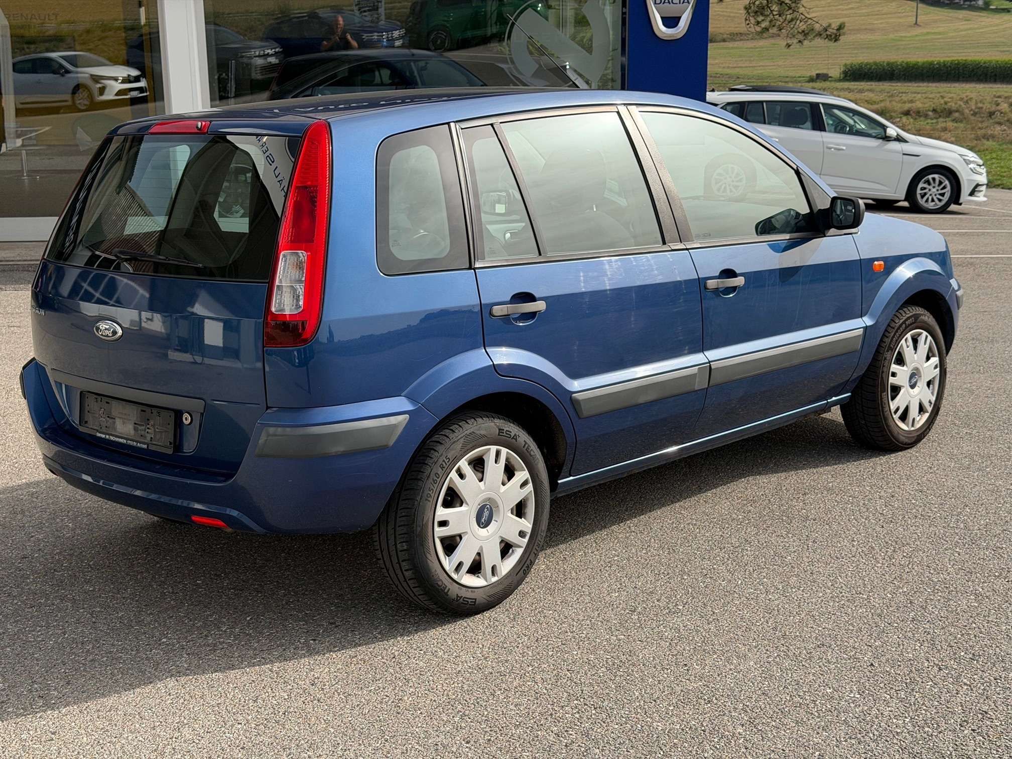 FORD Fusion 1.6 16V — zdjęcie 11