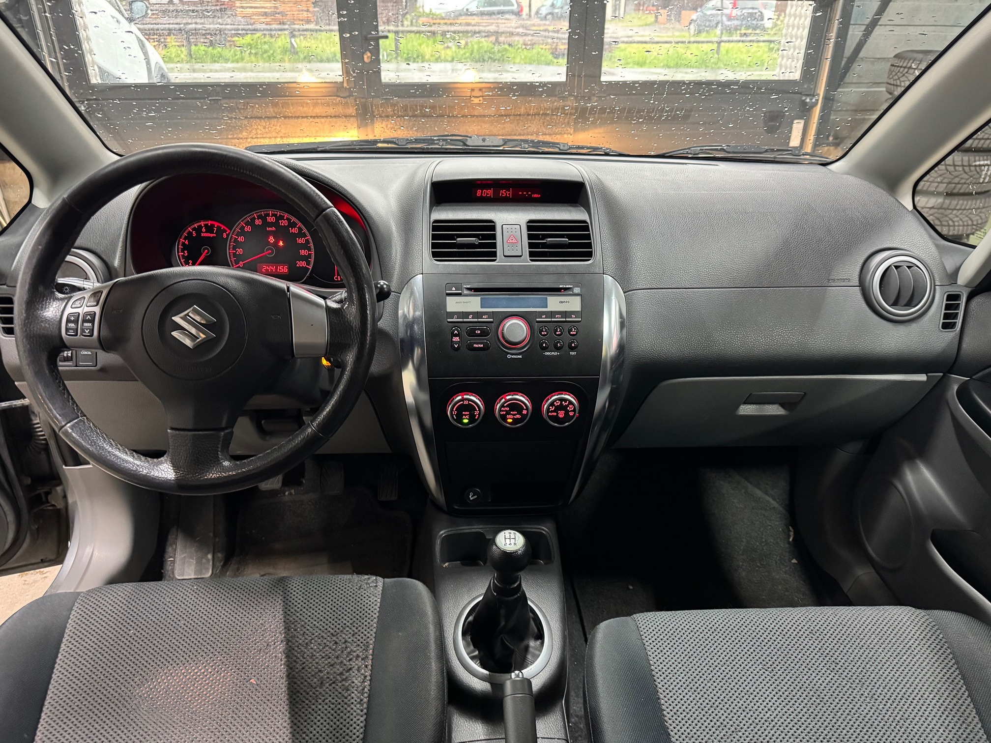 SUZUKI SX4 1.6 4WD — zdjęcie 10