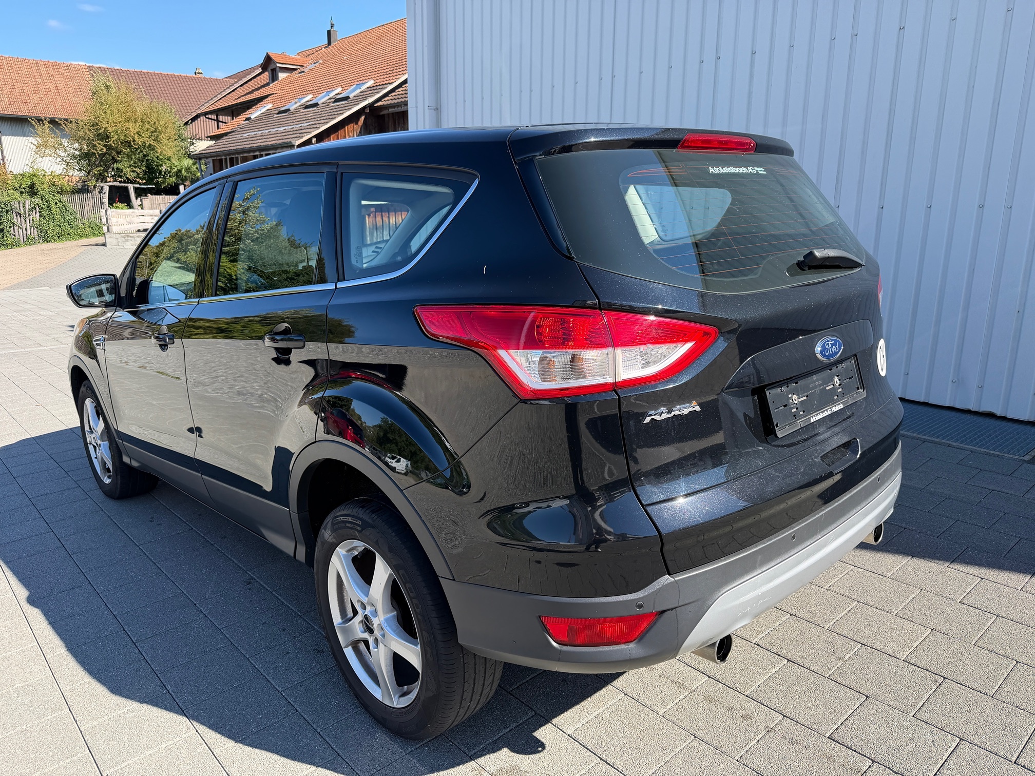 FORD Kuga 2.0 TDCi 4x4 — zdjęcie 2