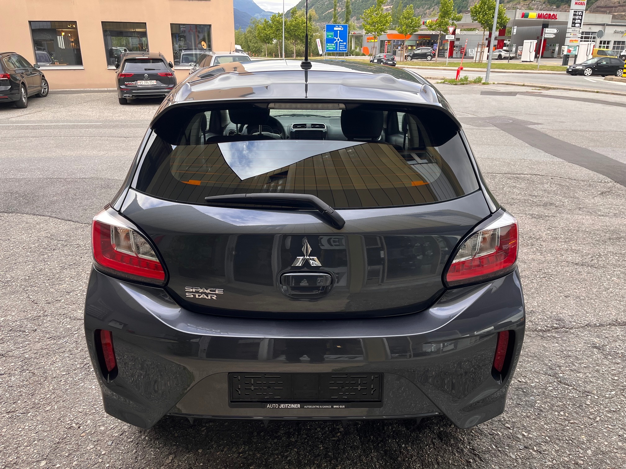 MITSUBISHI Space Star 1.2 Automat — zdjęcie 9
