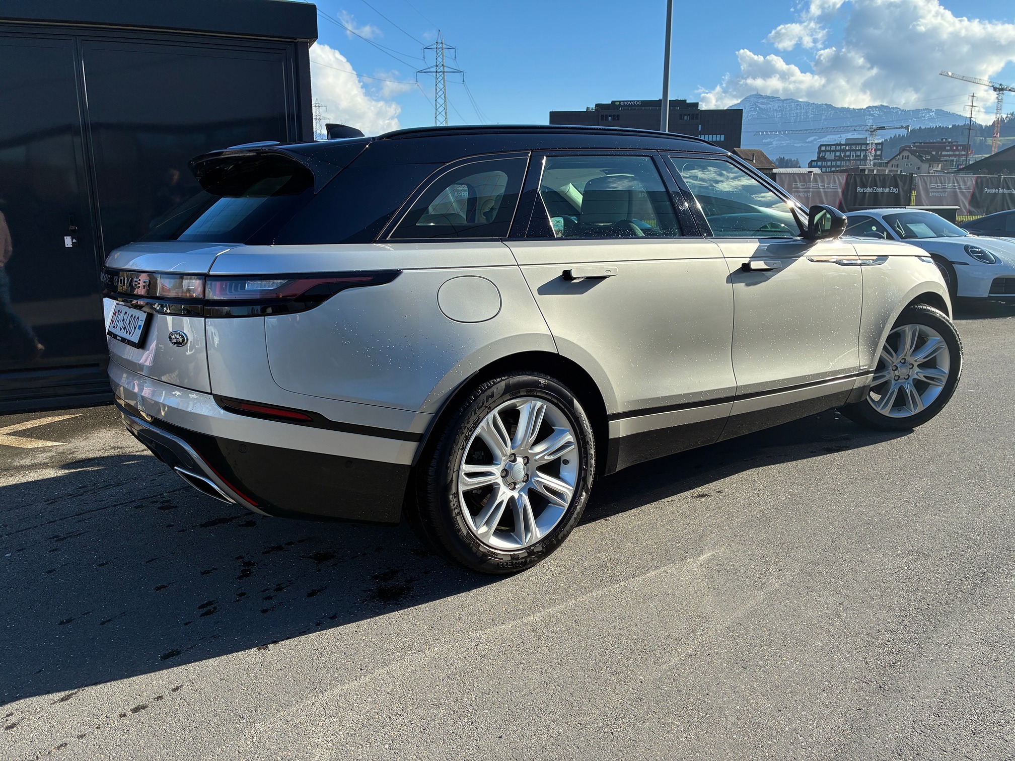 LAND ROVER RR Velar P300 R-Dynamic HSE — zdjęcie 3