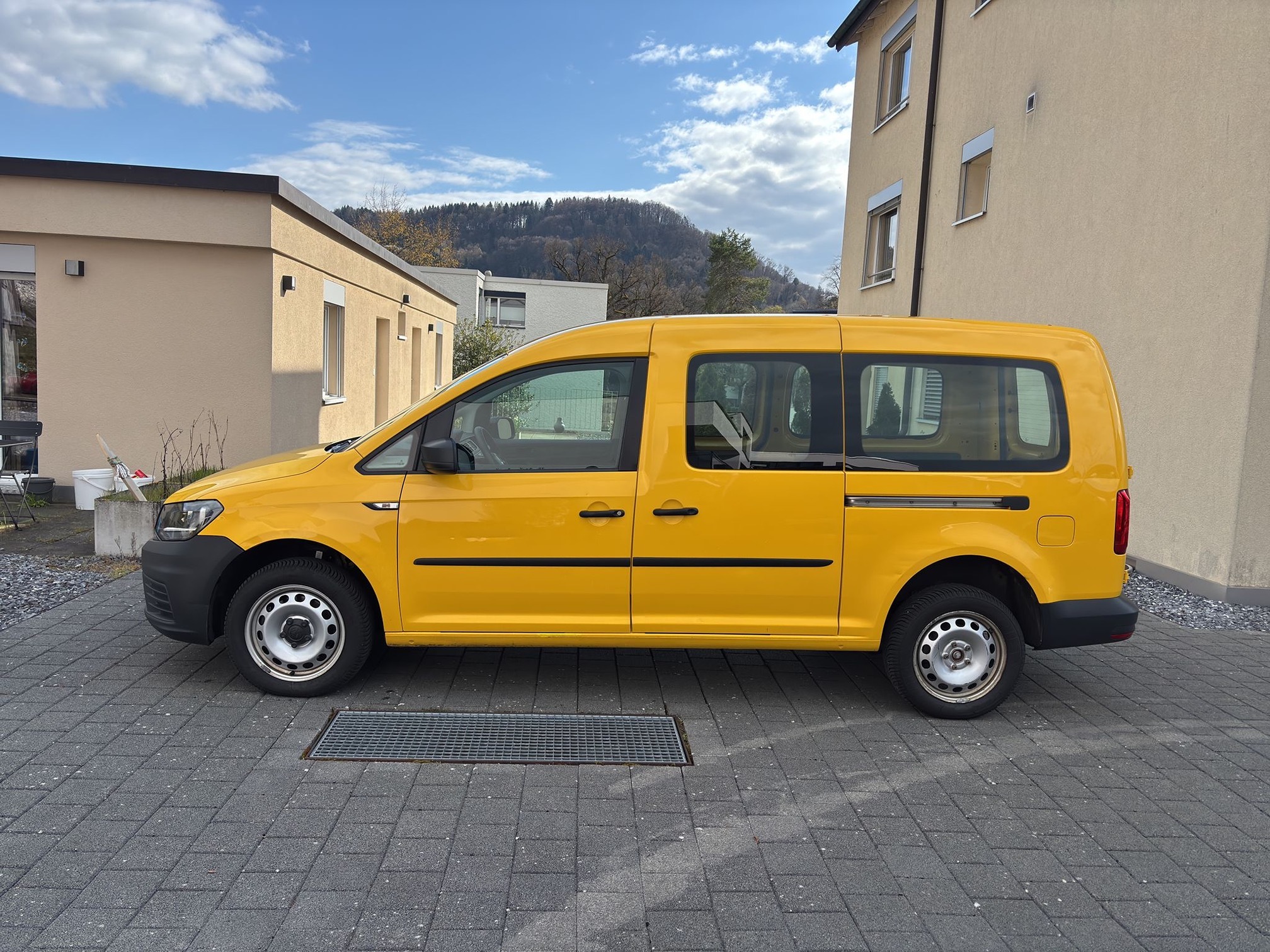 VW CaddyMax 2.0TDI4M — zdjęcie 3
