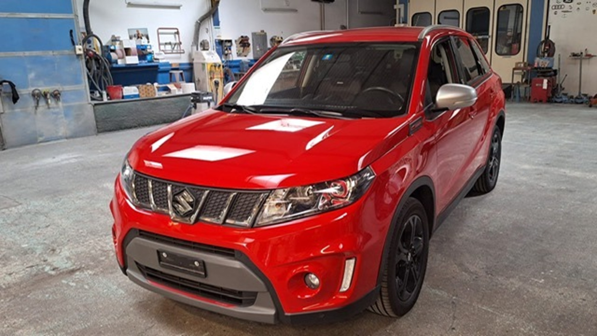 SUZUKI Vitara1.4T 4WD Sergio Cellano — zdjęcie 1