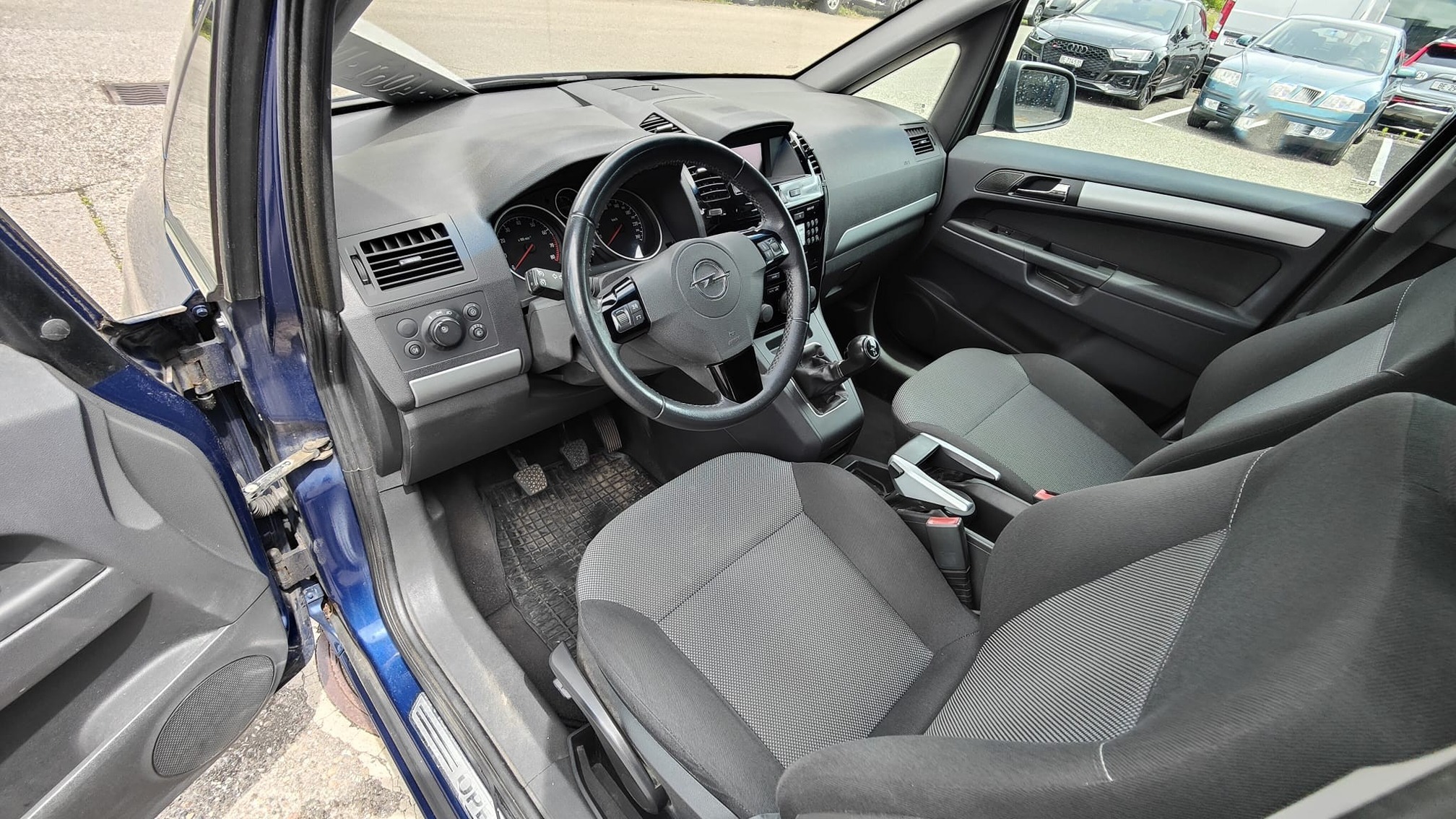 OPEL Zafira B18R — zdjęcie 8