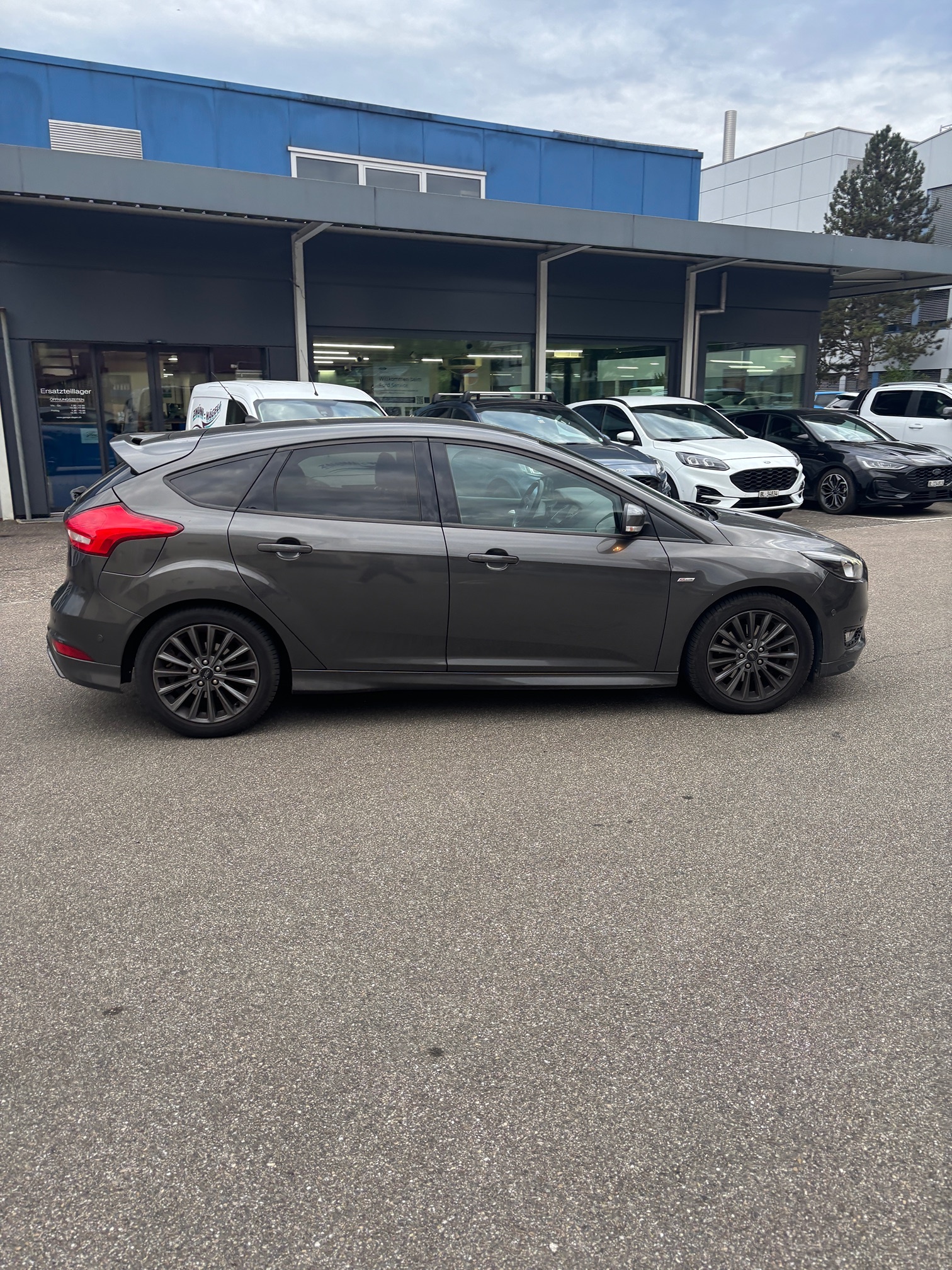 FORD Focus — zdjęcie 9