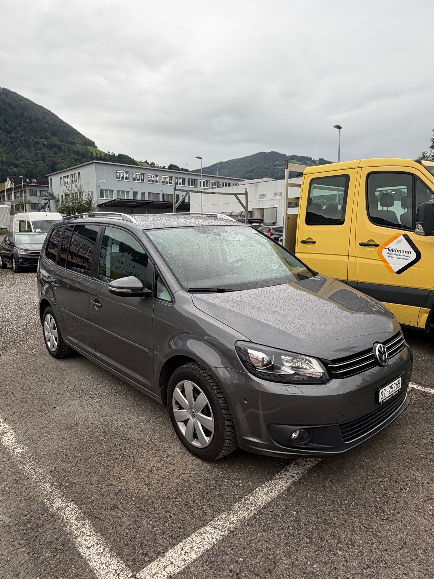 VW Touran 2.0 TDI — zdjęcie 7