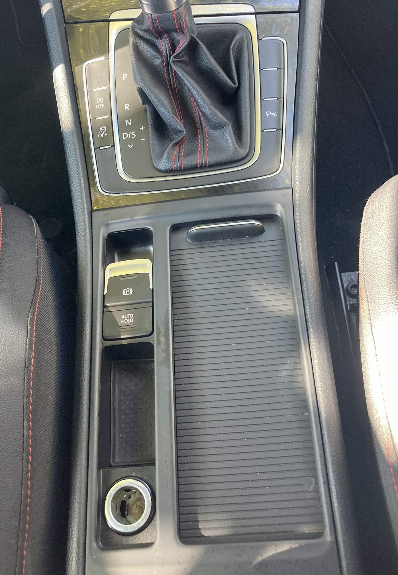 VW GOLF VII 2.0 TSI GTI 3-Türer — zdjęcie 10