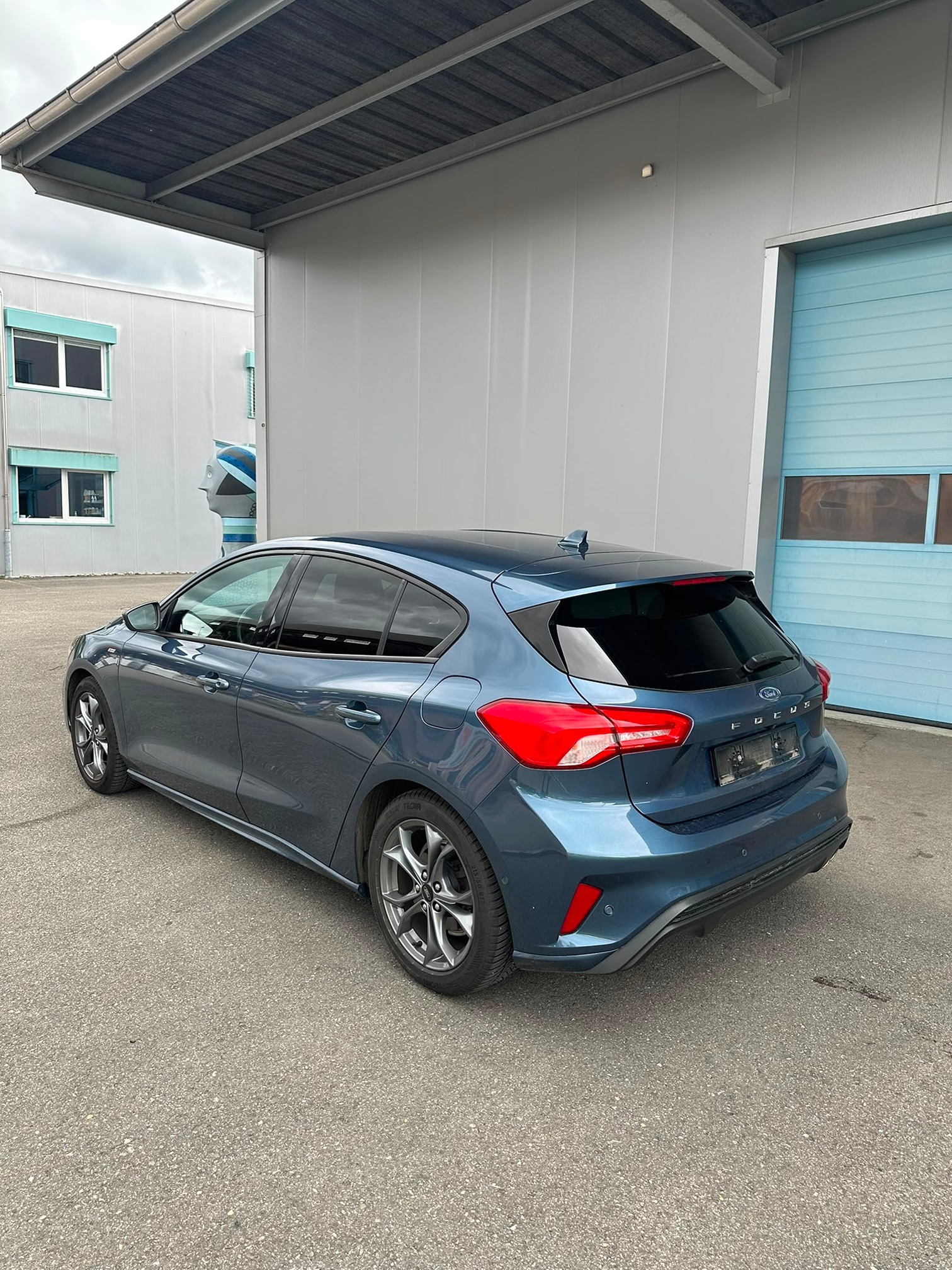 FORD Focus 1.0 SCTi — zdjęcie 4