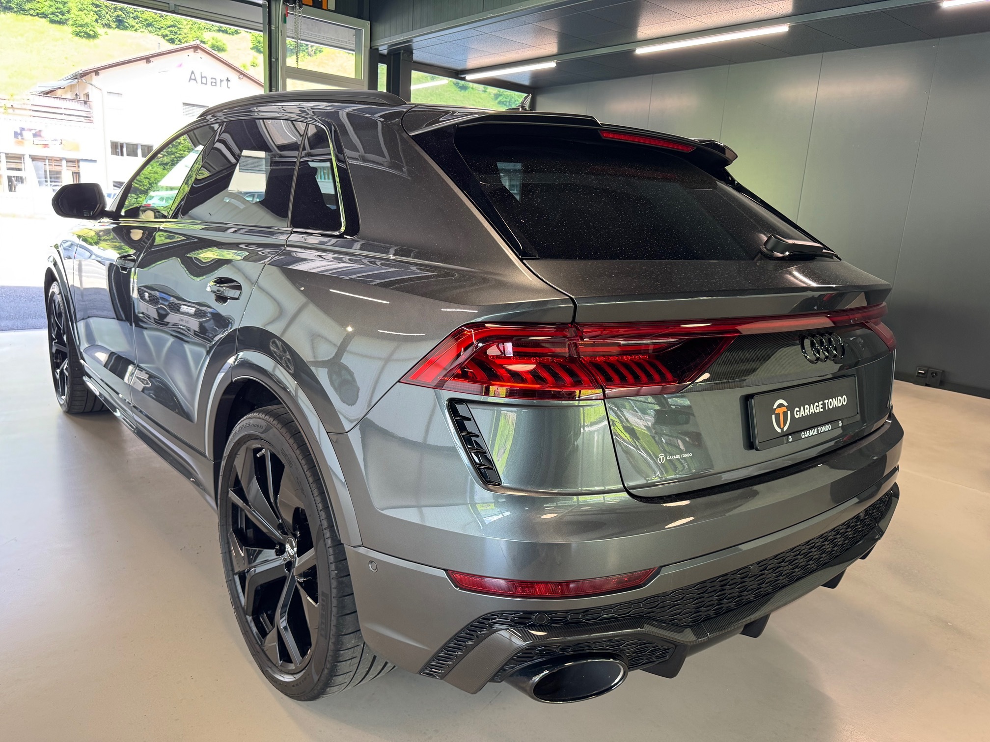 AUDI RS Q8 — zdjęcie 6