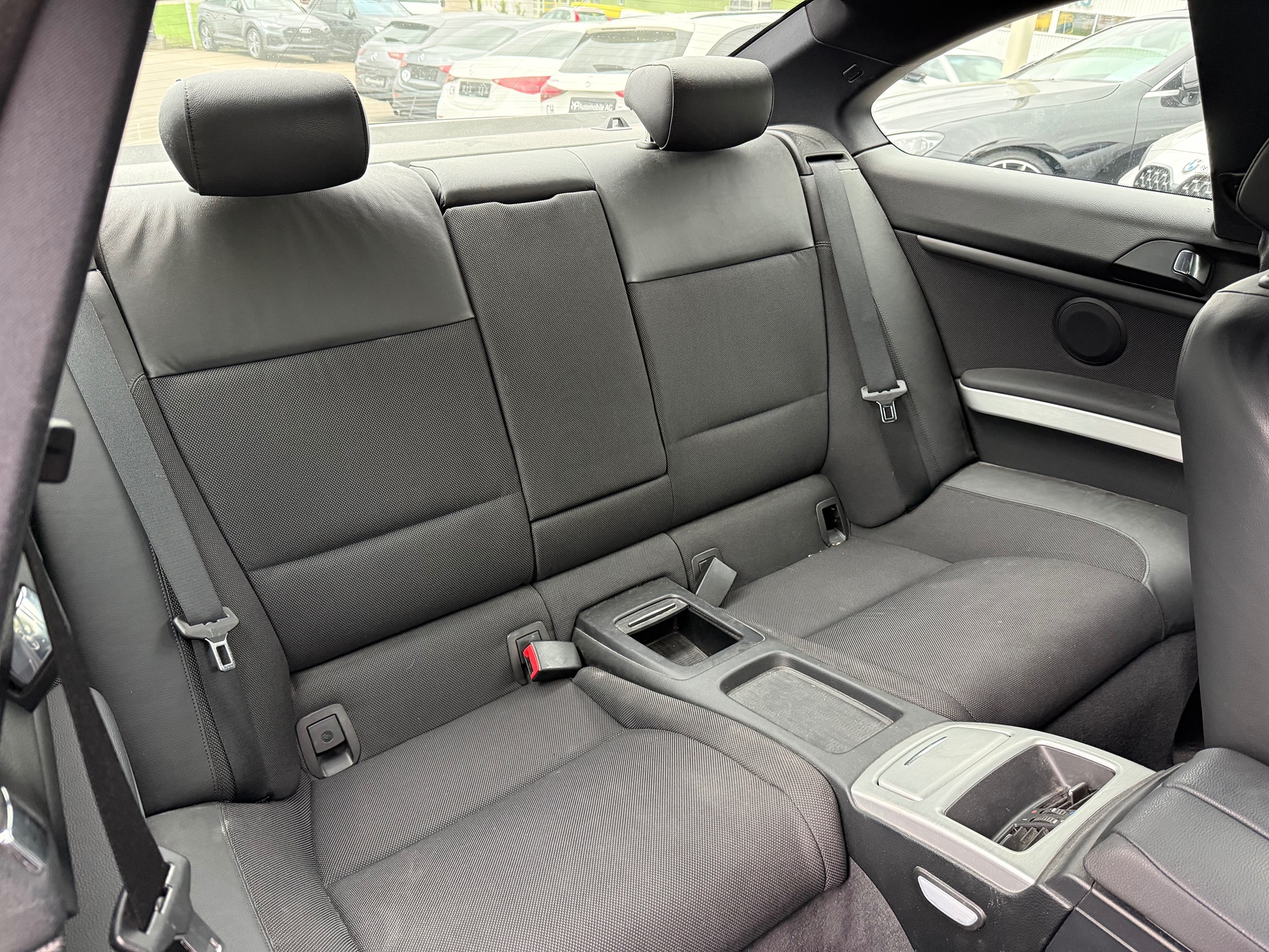 BMW 325i xDrive Coupé — zdjęcie 10