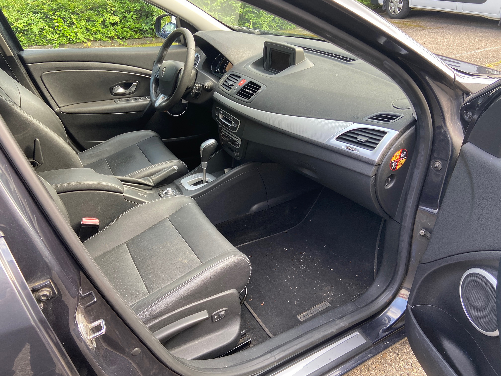RENAULT Megane 2.0 — zdjęcie 15