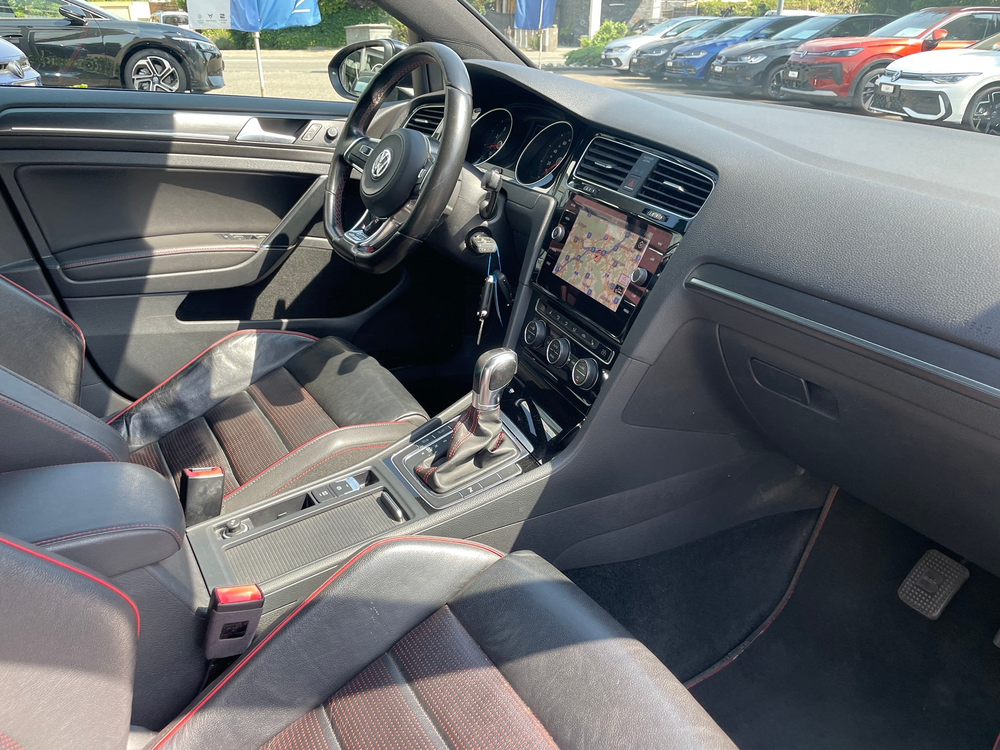 VW Golf VII 2.0 GTI DSG — zdjęcie 11