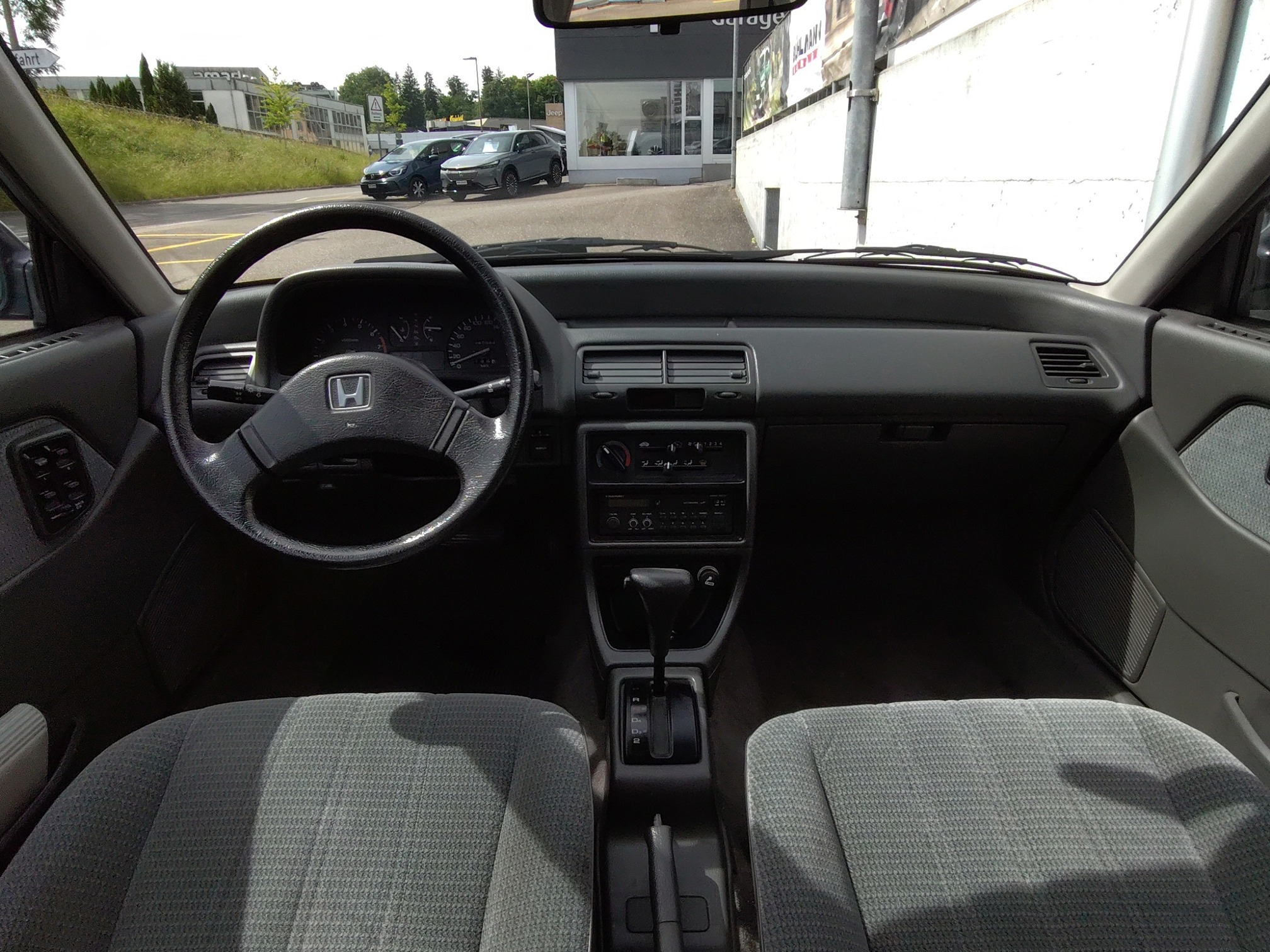HONDA Civic 1.5I EX 4-türig Automat - 1.Hand-Fahrzeug, KM garantiert — zdjęcie 11
