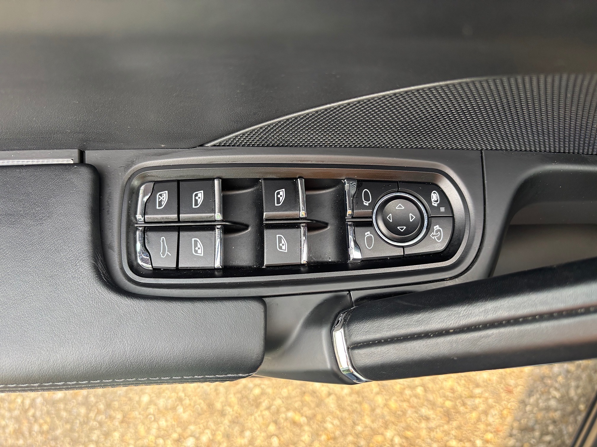 PORSCHE Cayenne — zdjęcie 15