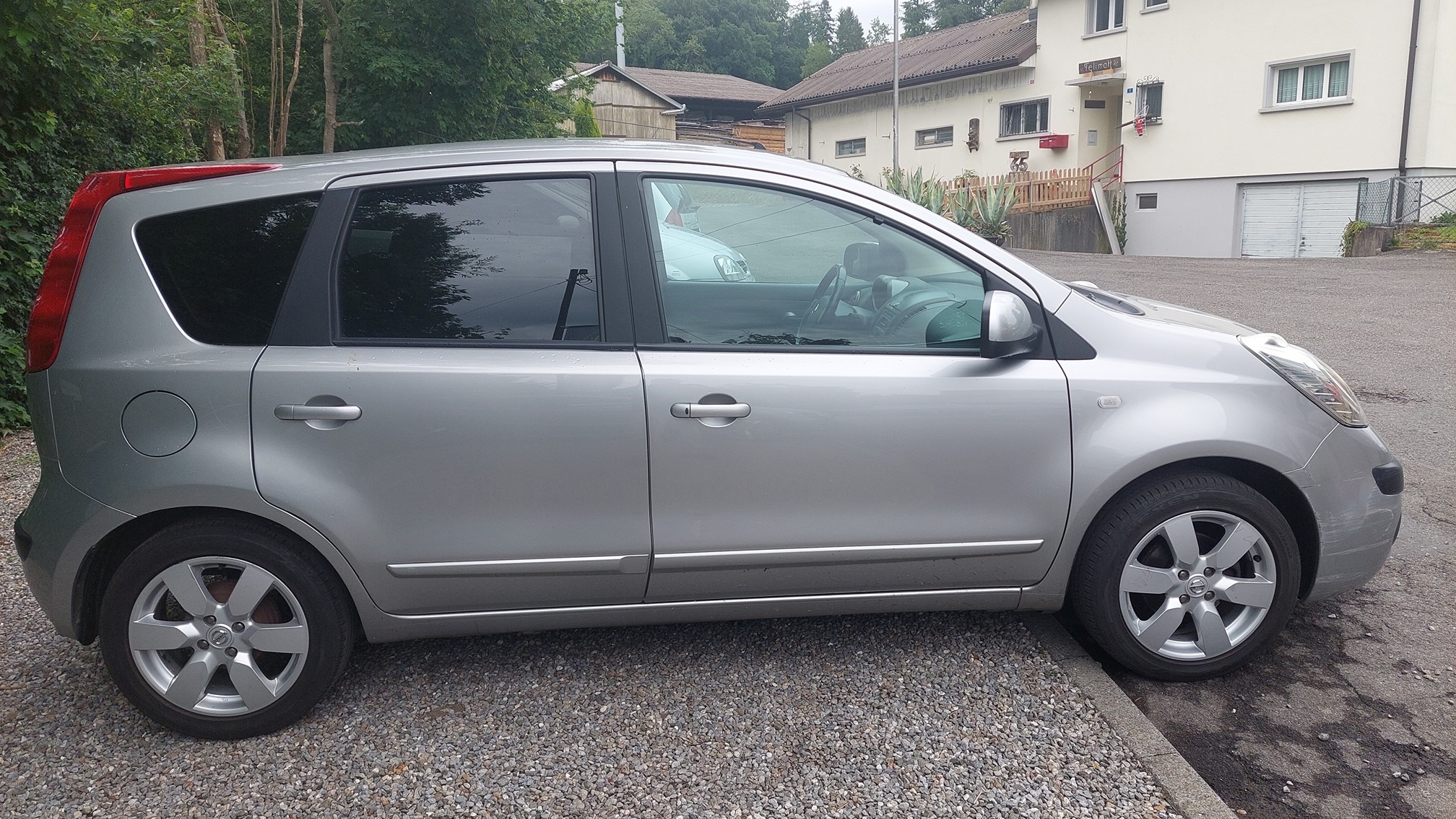 NISSAN Note 1.6 tekna Automat — zdjęcie 6