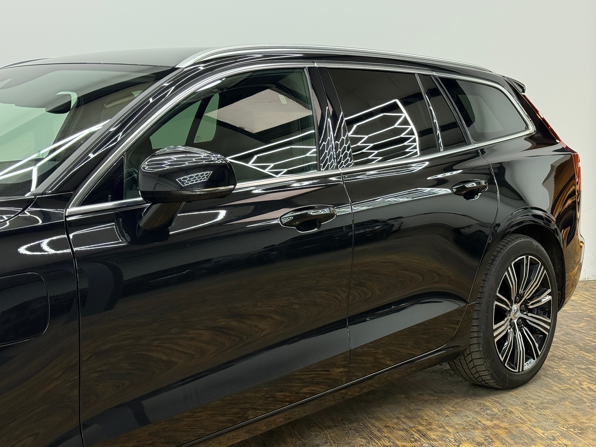 VOLVO V60 T6 TE — zdjęcie 7