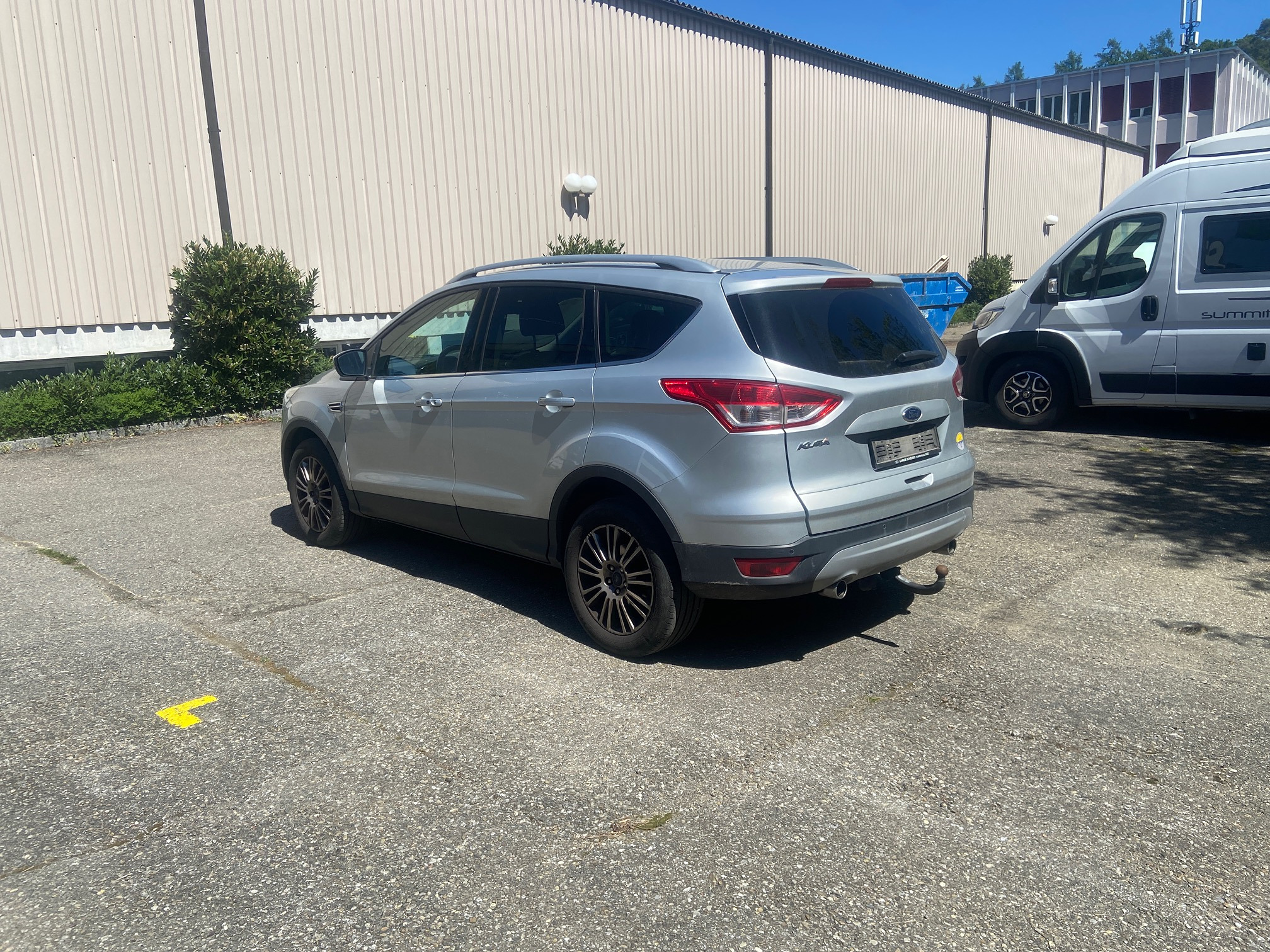 FORD Kuga 2.0 TDCi 4x4 — zdjęcie 3