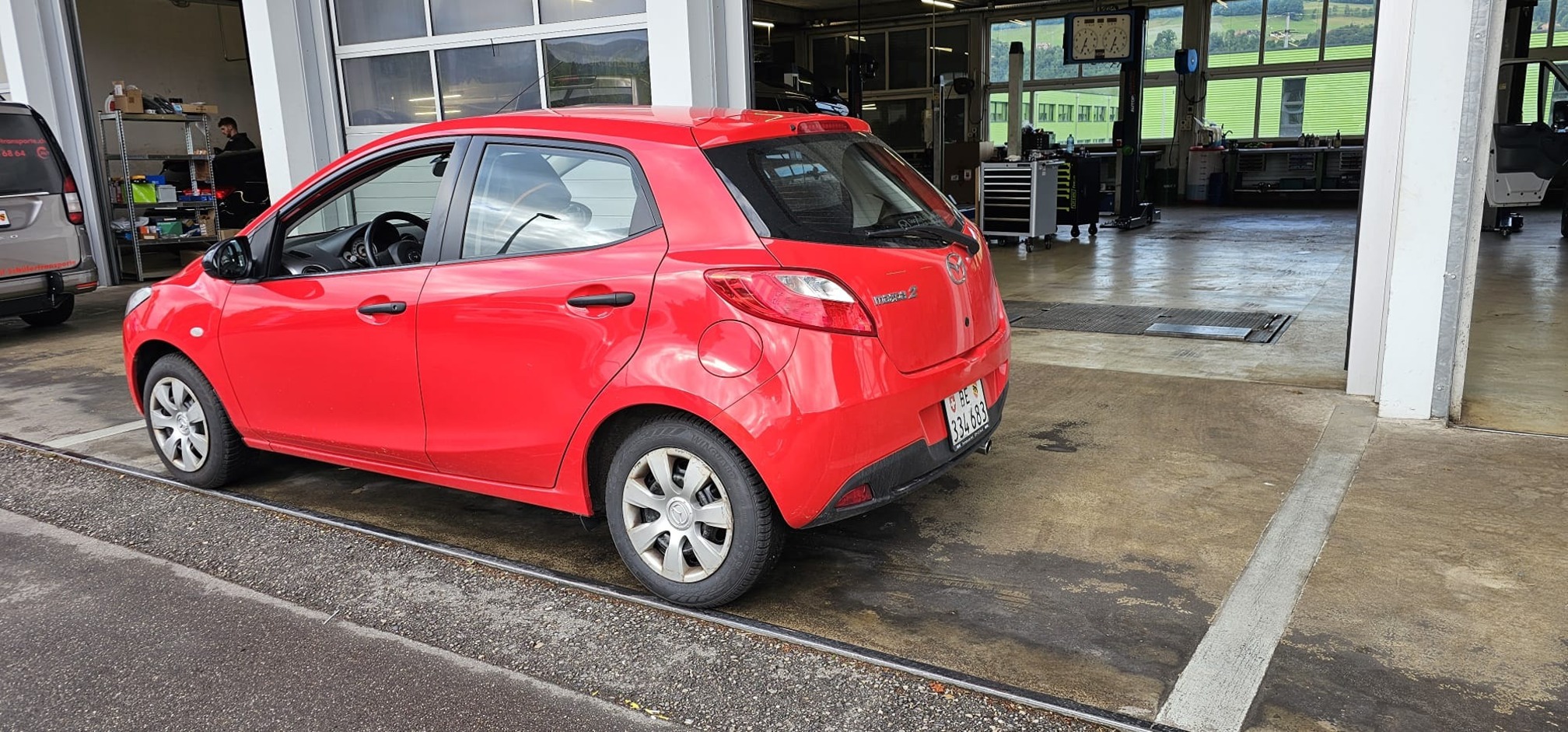 MAZDA 2 1.3 — zdjęcie 3