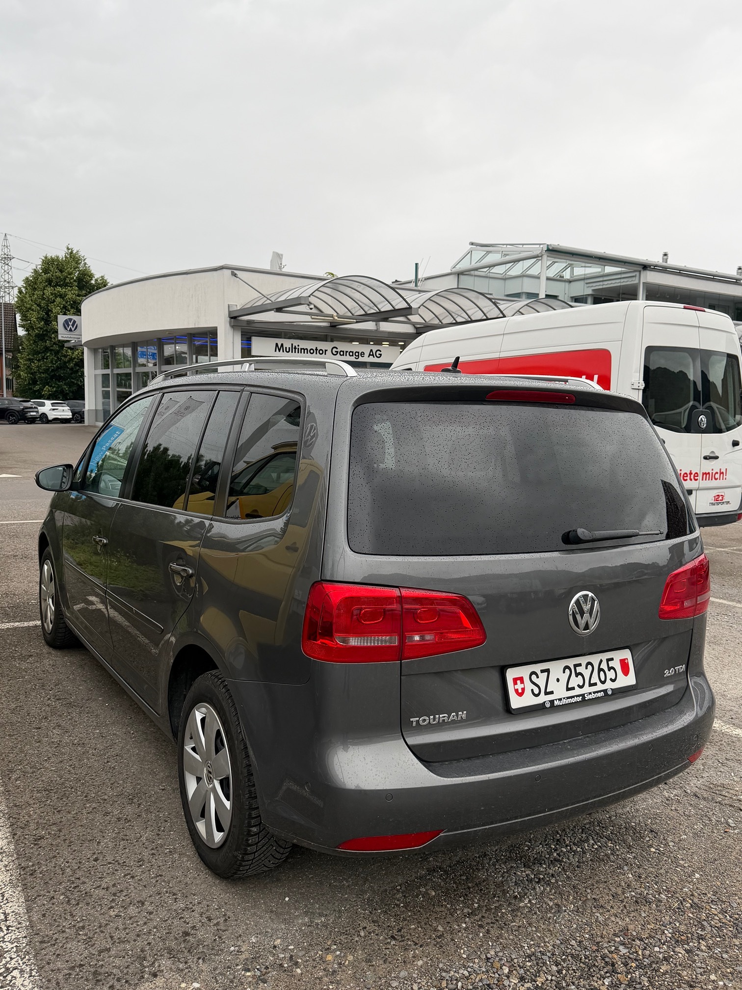 VW Touran 2.0 TDI — zdjęcie 4