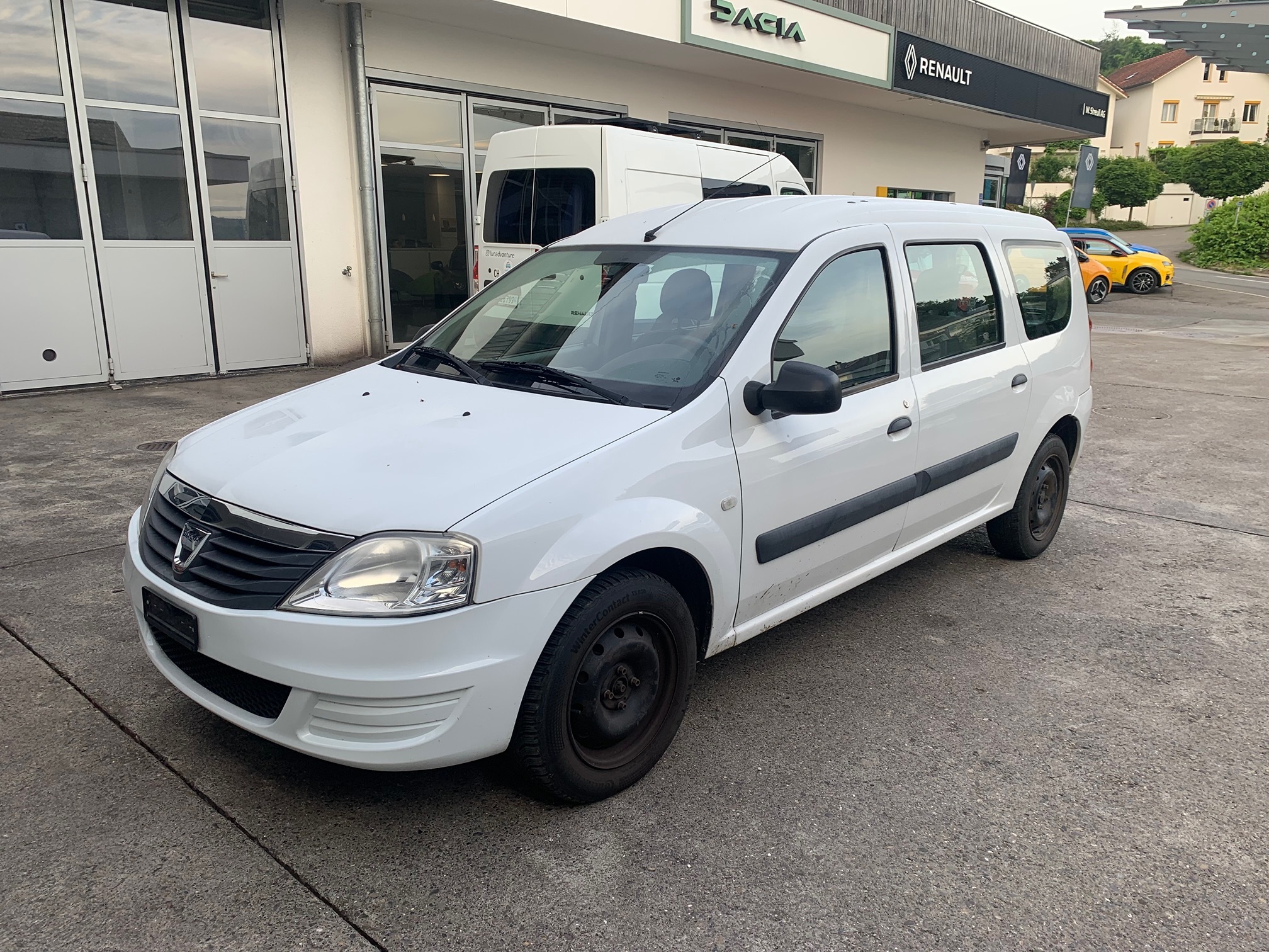 DACIA Logan 1.6 — zdjęcie 10