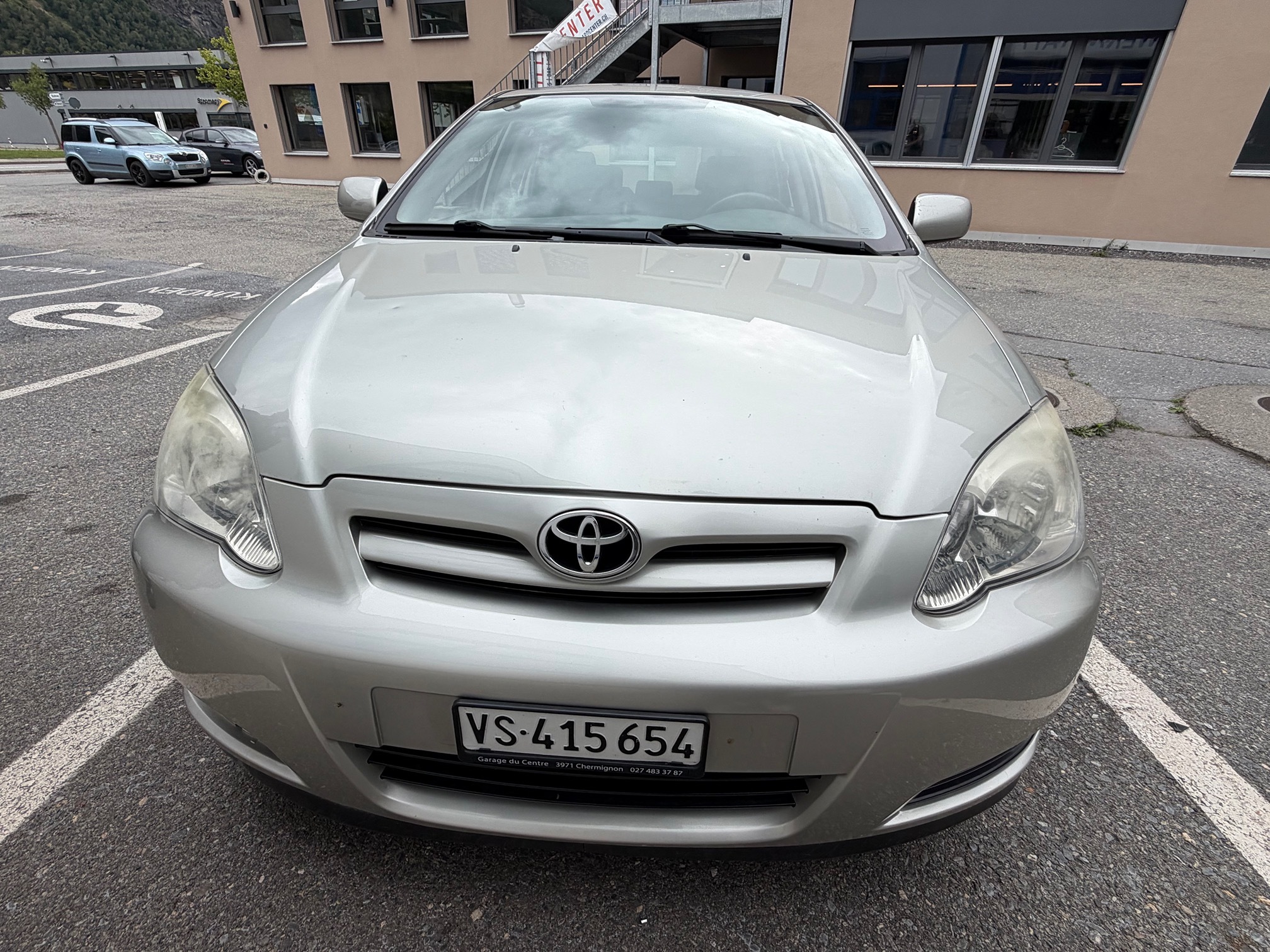 TOYOTA Corolla 1.6 — zdjęcie 2