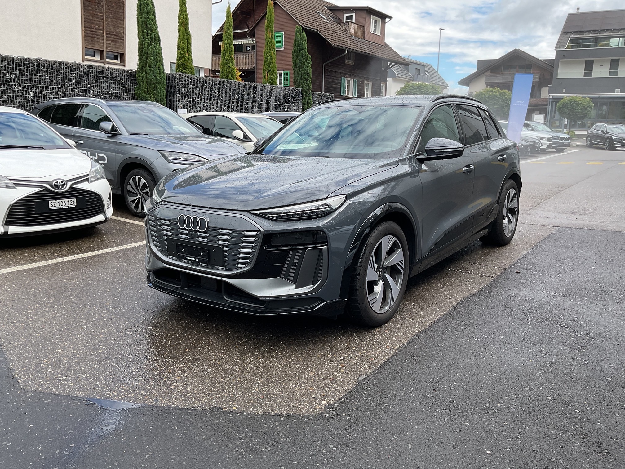AUDI Q6 e-tron — zdjęcie 1