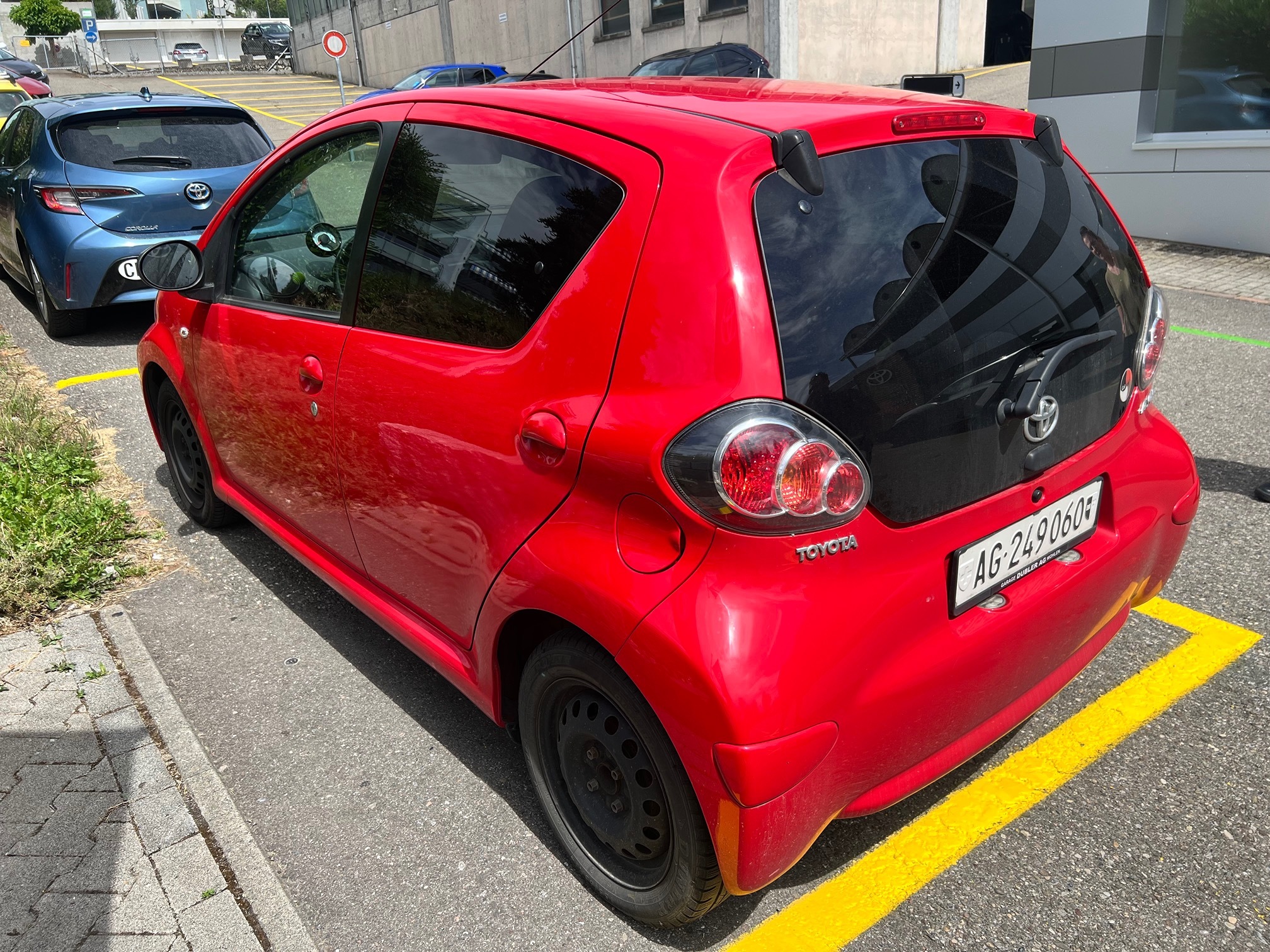 TOYOTA Aygo 1.0 — zdjęcie 2