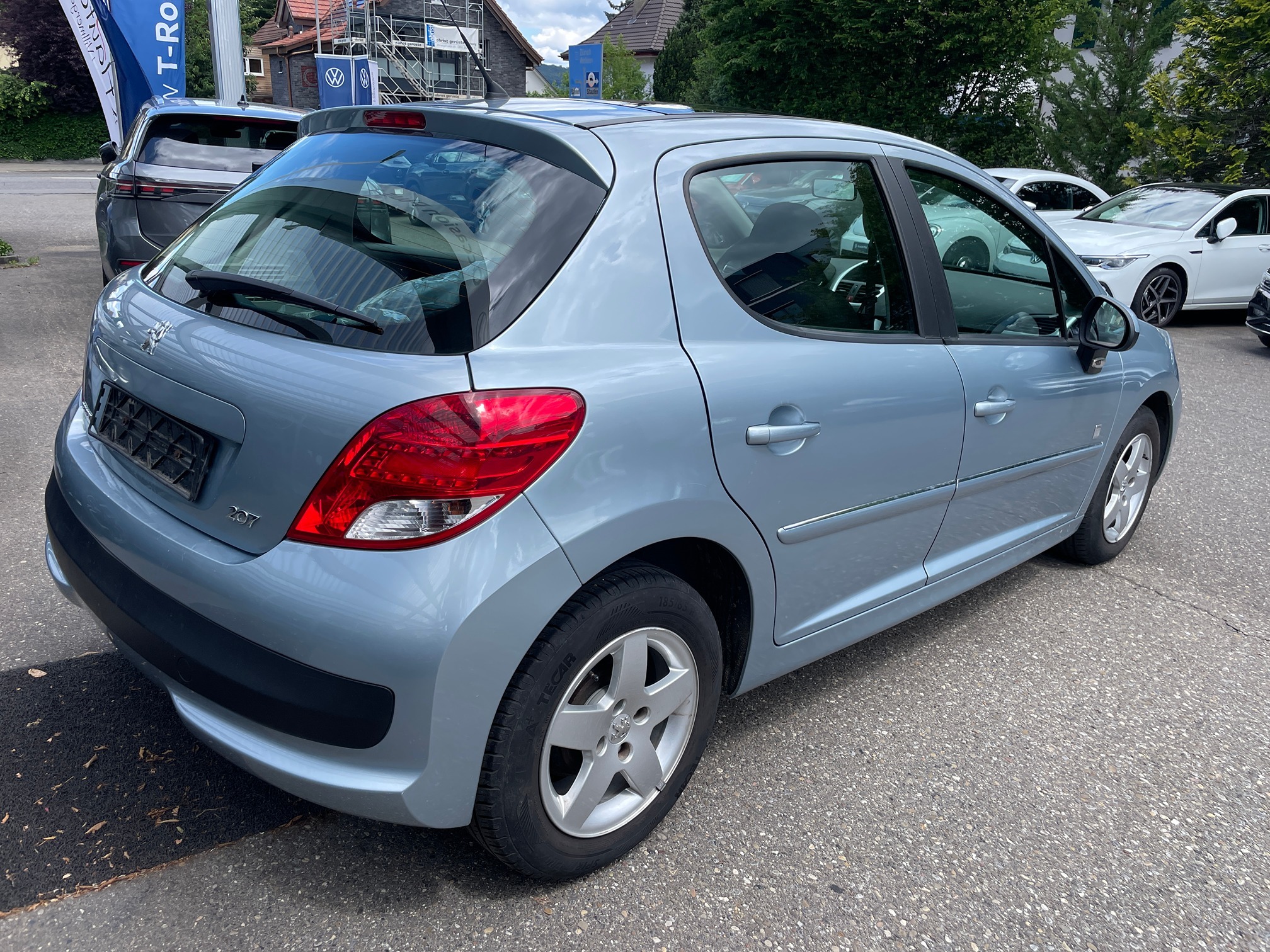 PEUGEOT 207 1.4i 16V — zdjęcie 5