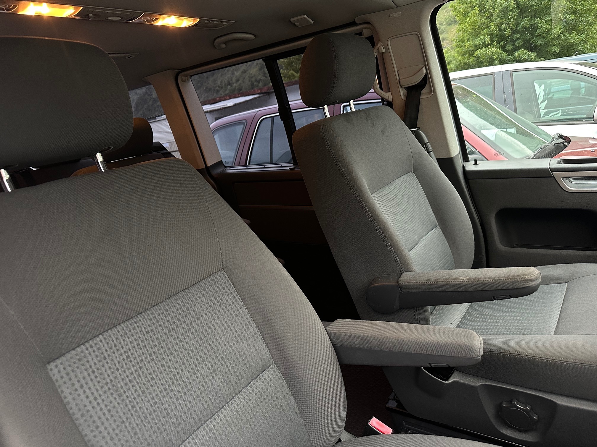 VW T5 Multivan — zdjęcie 10