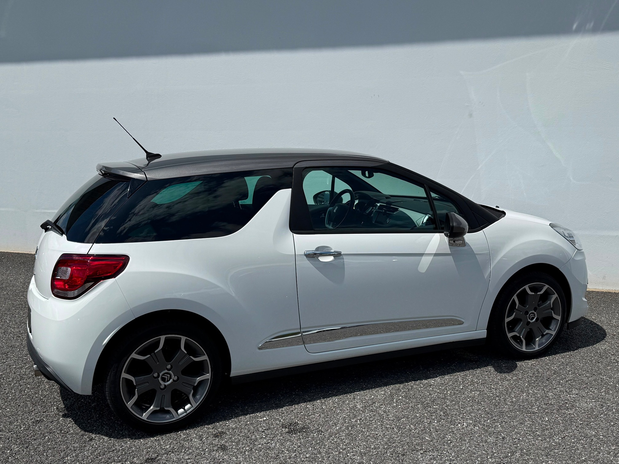 CITROEN DS3 1.2i — zdjęcie 5