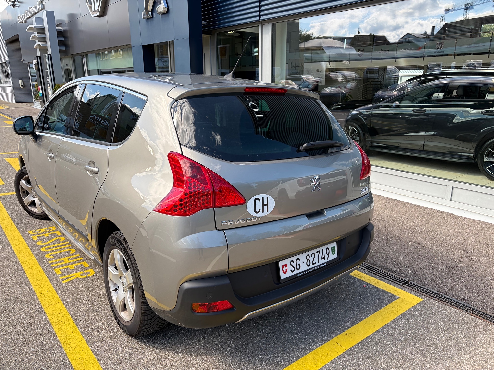 PEUGEOT 3008 1.6i Turbo — zdjęcie 4