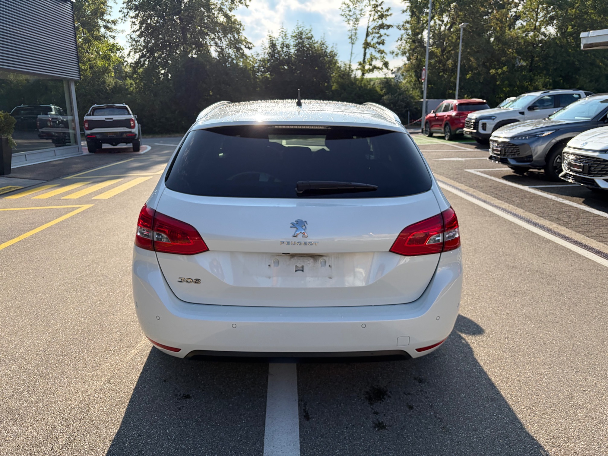 PEUGEOT 308 SW e-THP — zdjęcie 5