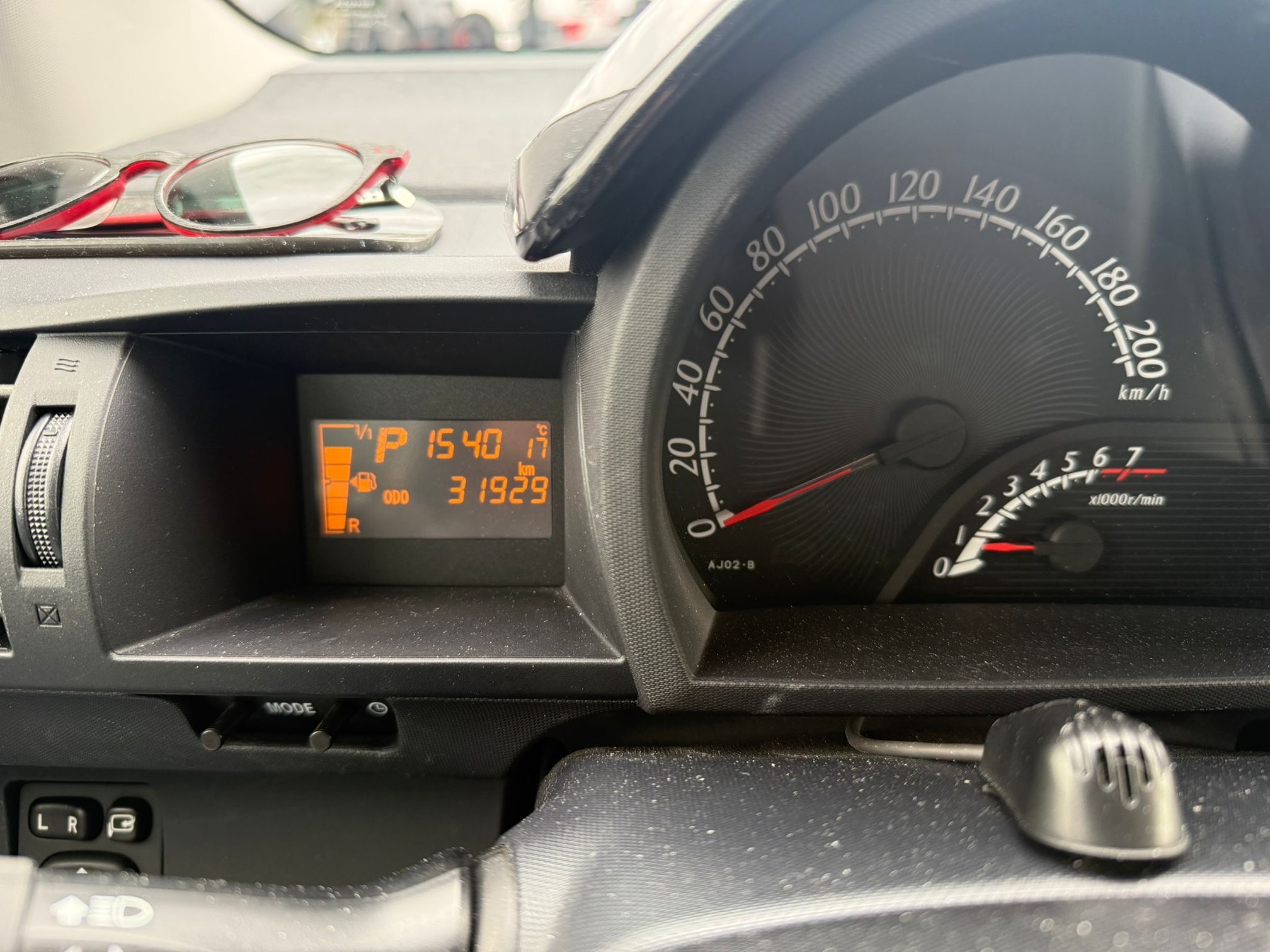TOYOTA IQ 1.33 — zdjęcie 11