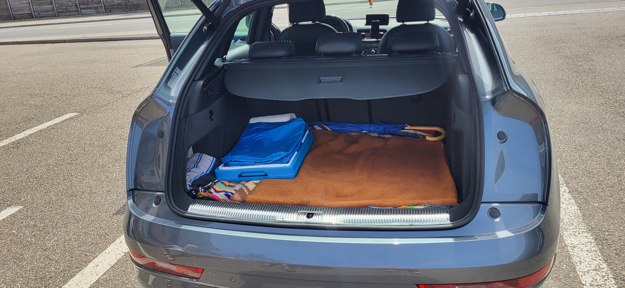AUDI Q3 2.0TDI quattro — zdjęcie 13