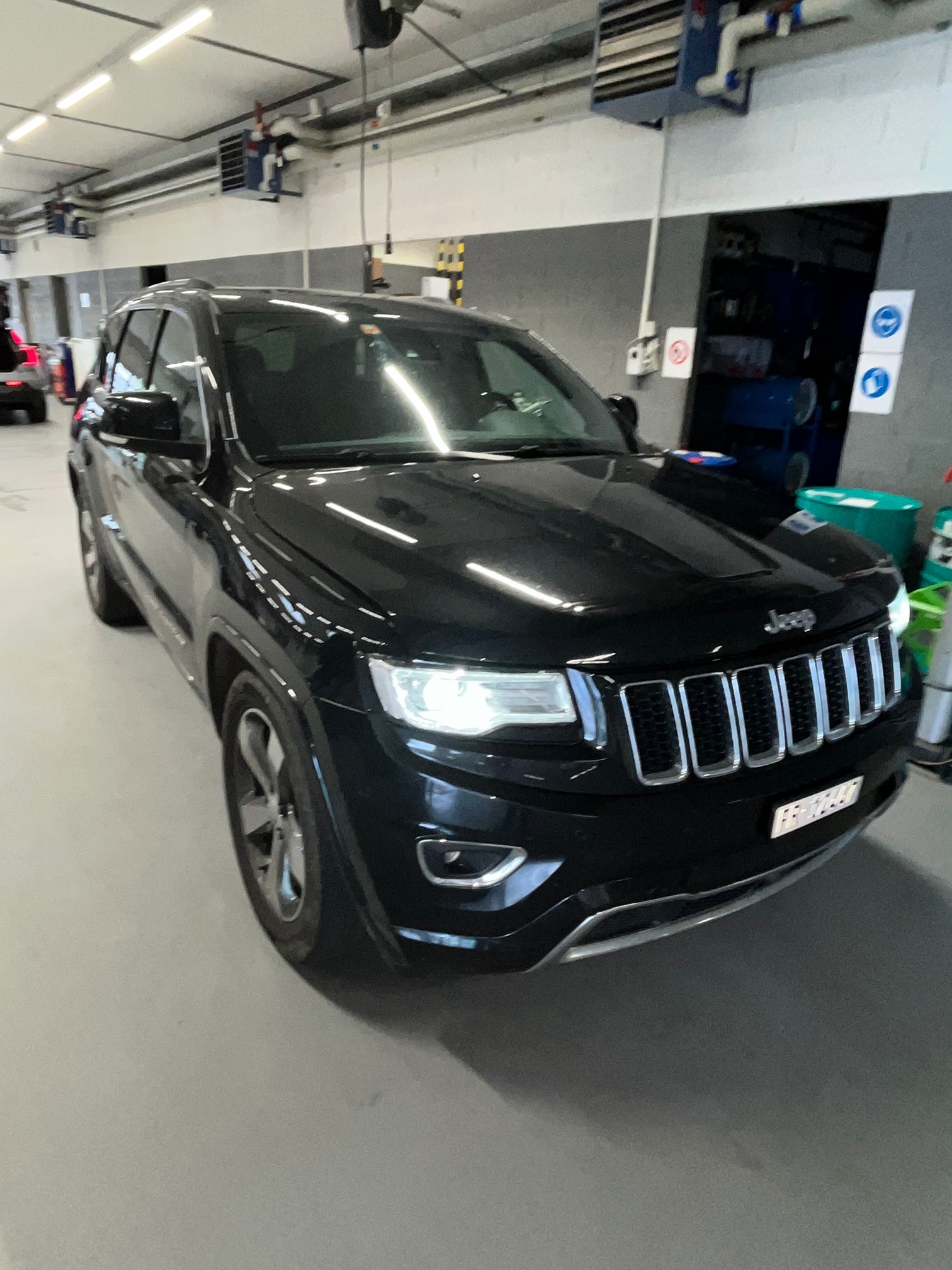 JEEP GrandCherokee CRD — zdjęcie 1