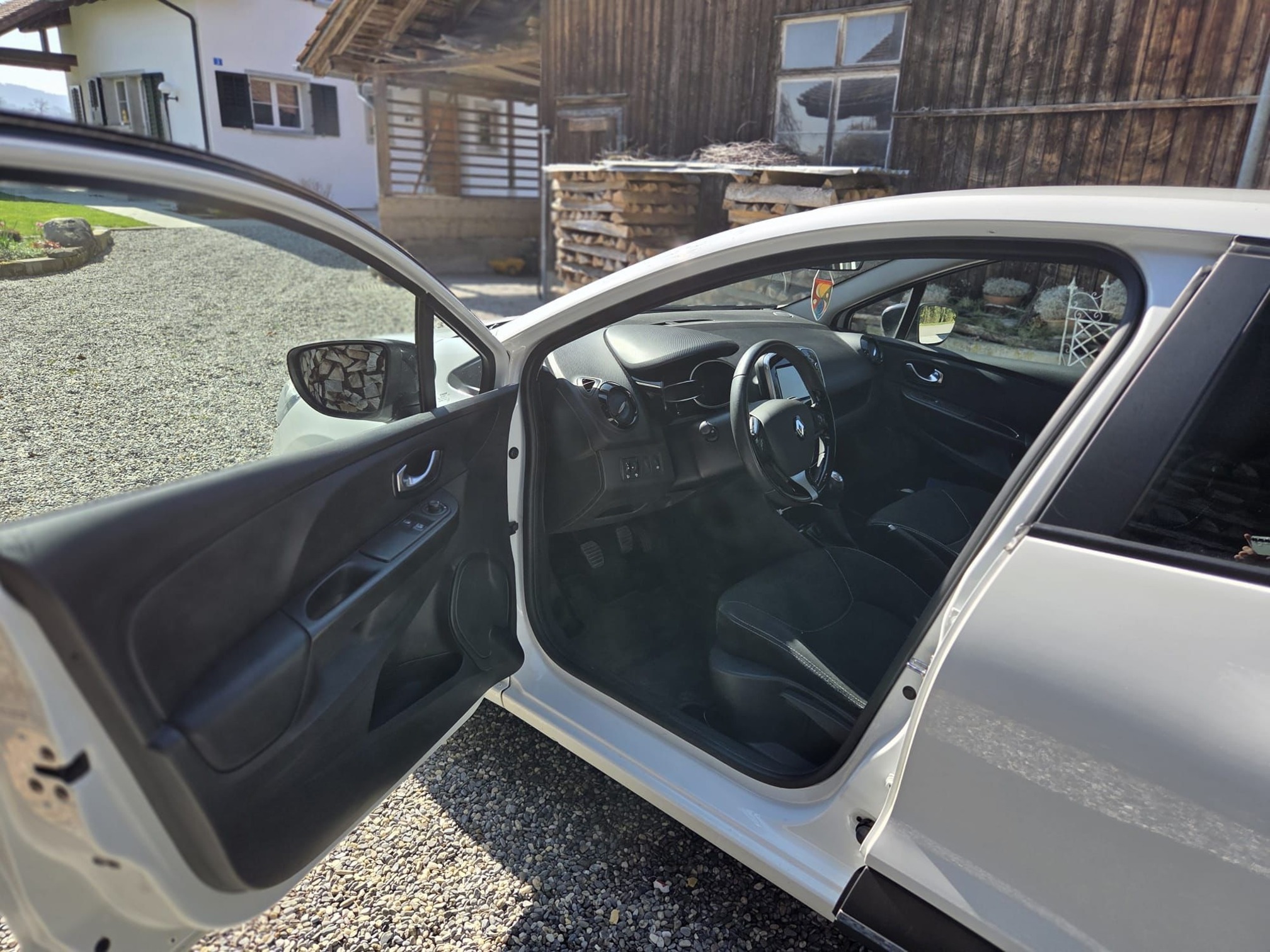 RENAULT Clio 1.5dCi 90 — zdjęcie 4
