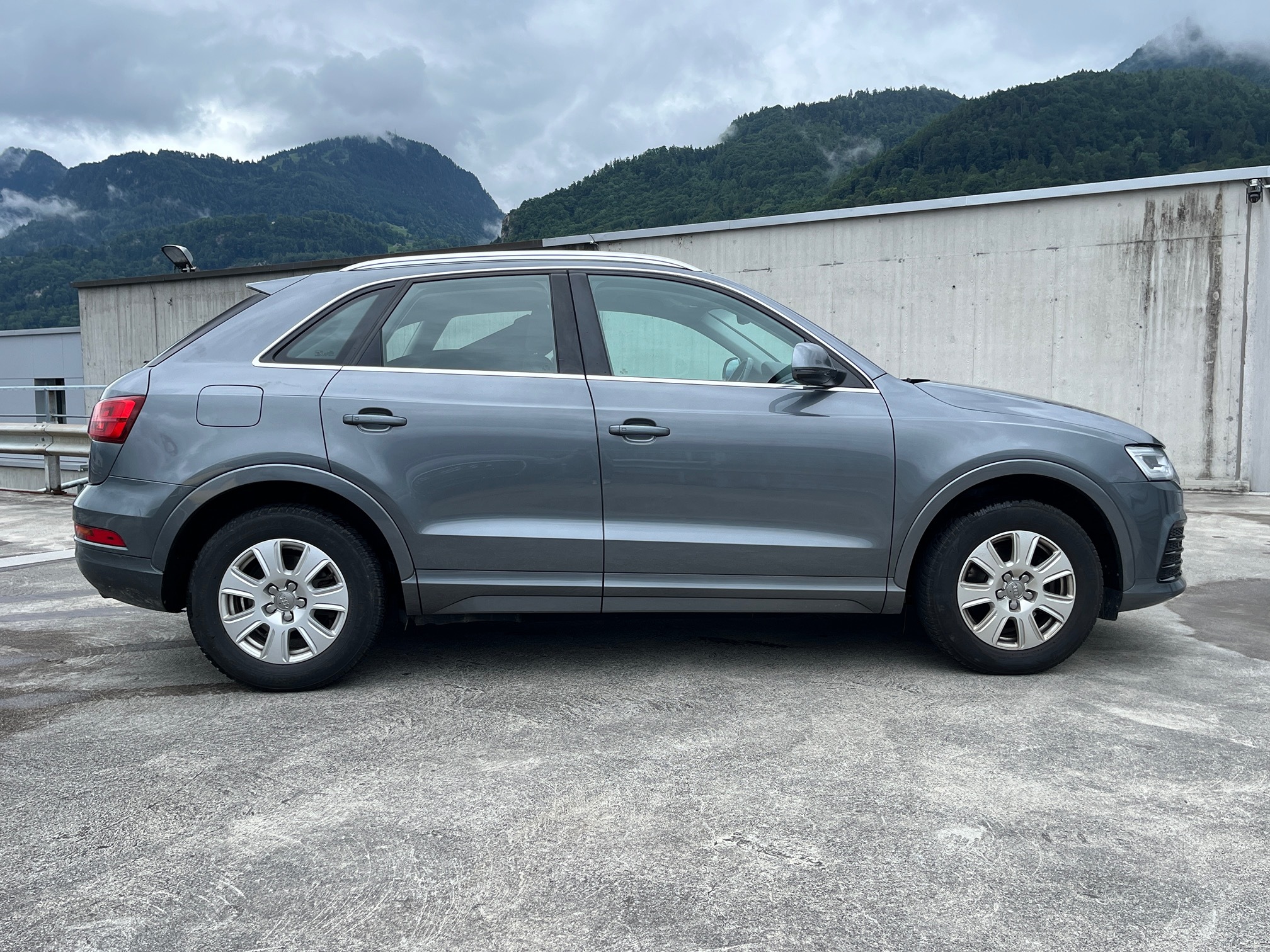 AUDI Q3 2.0TFSI quat. — zdjęcie 5
