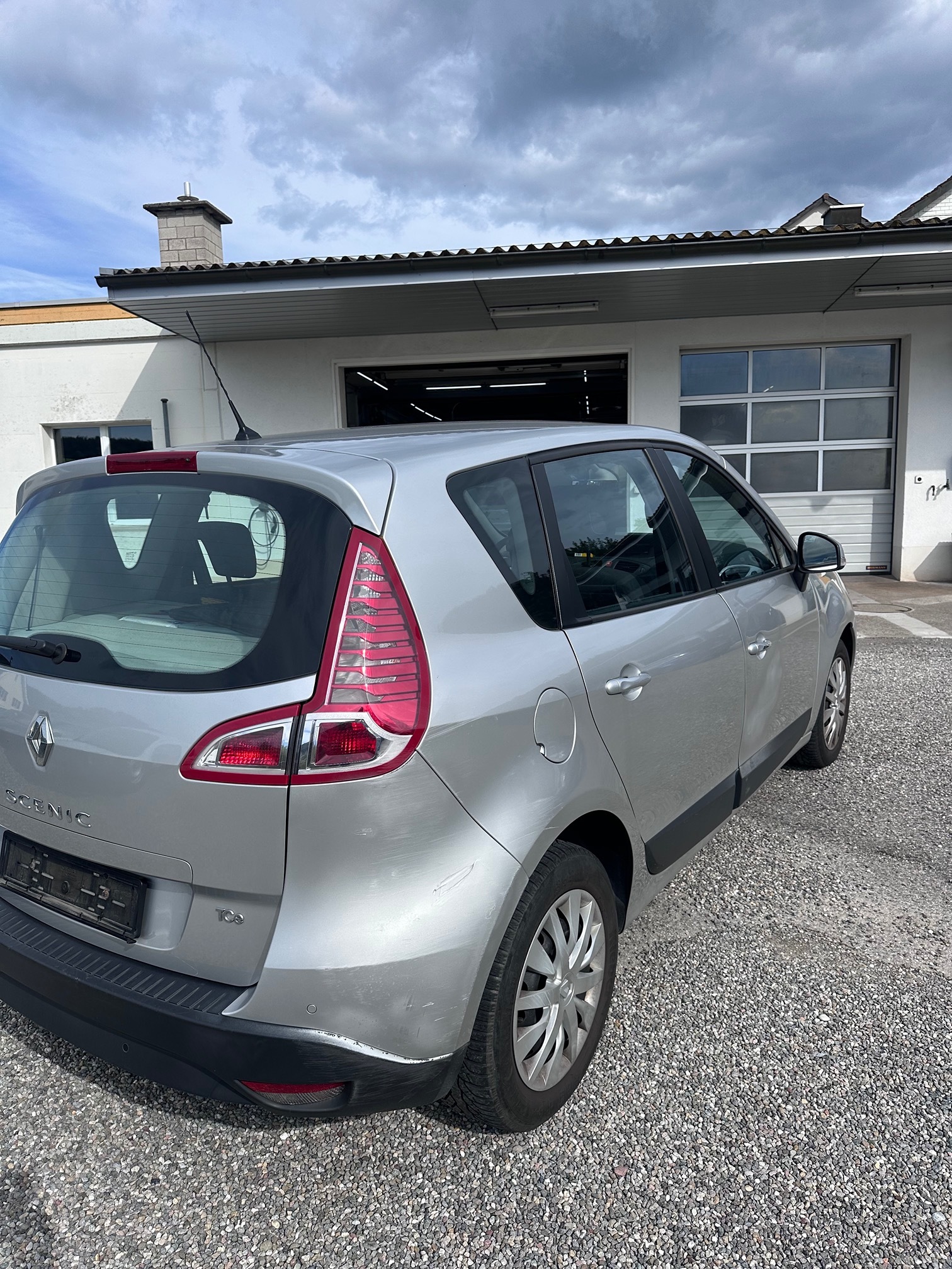 RENAULT Scenic TCe 130 — zdjęcie 7