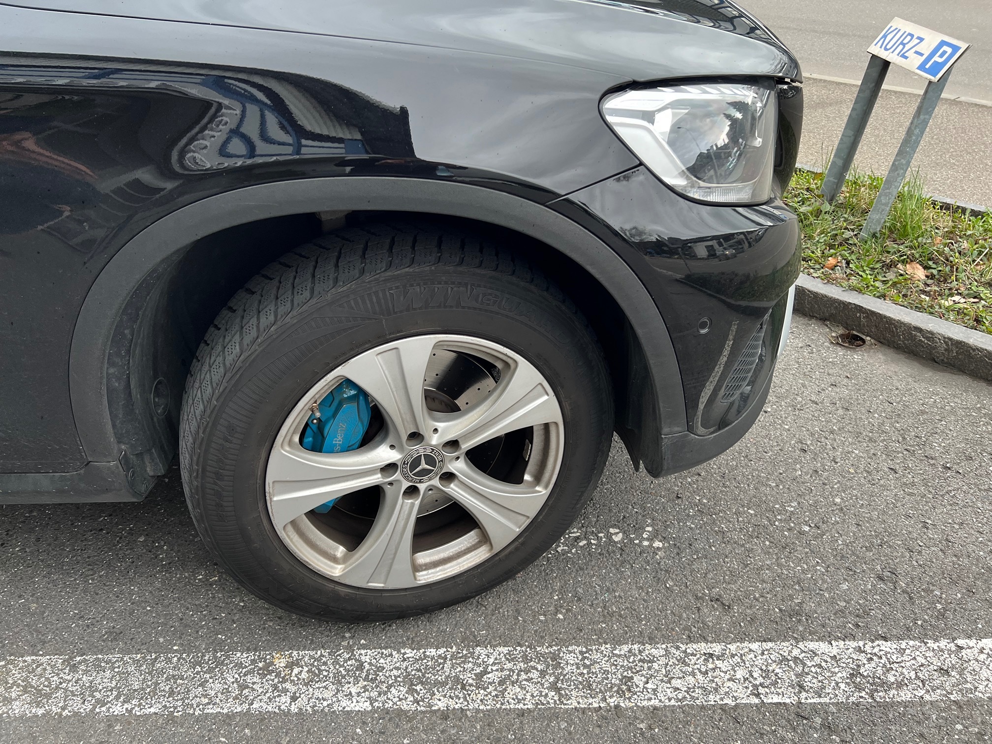 MERCEDES-BENZ GLC 350e 4matic EC — zdjęcie 5