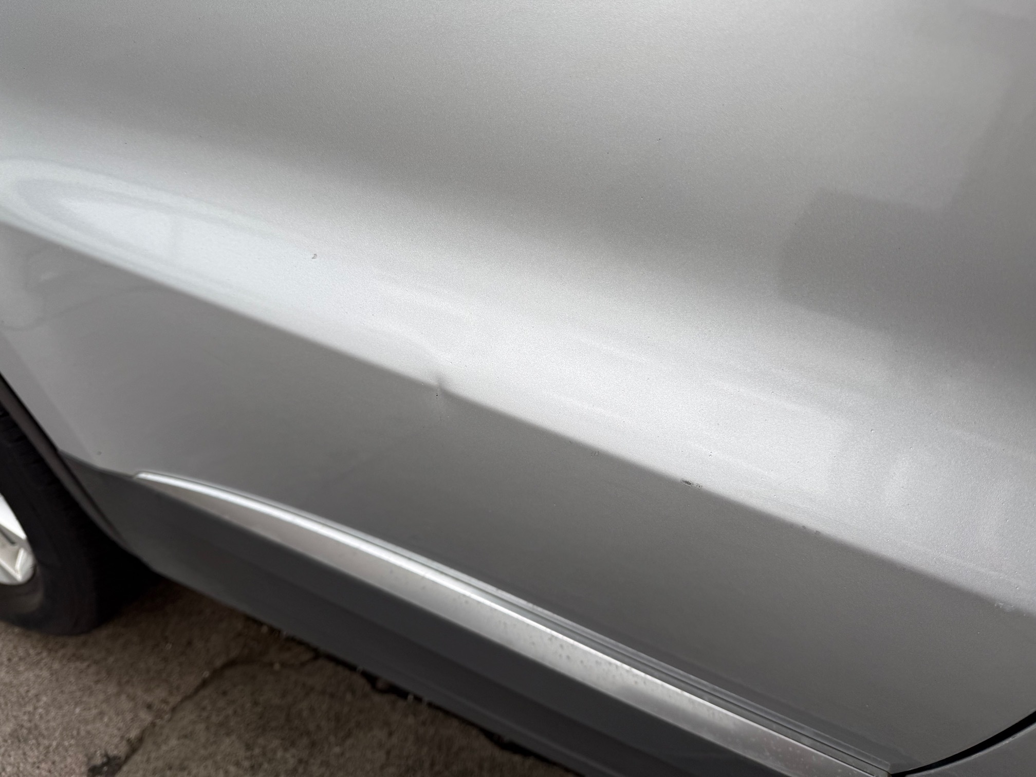 VW Tiguan 2.0 — zdjęcie 8
