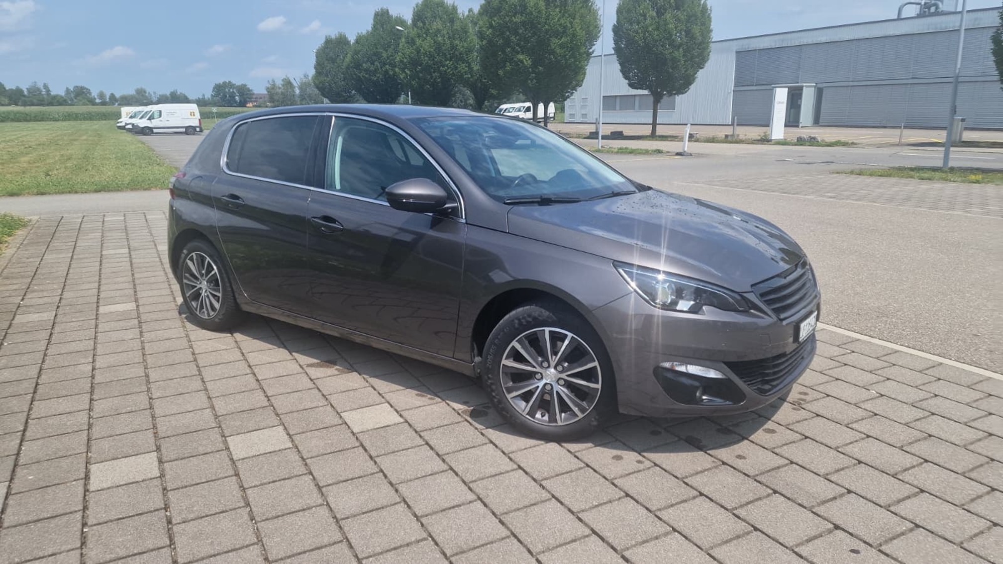 PEUGEOT 308 1.6HDi SST