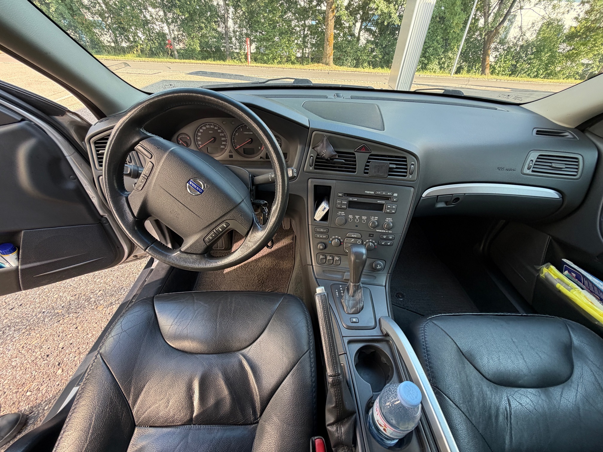 VOLVO XC70 2.5T AWD — zdjęcie 13