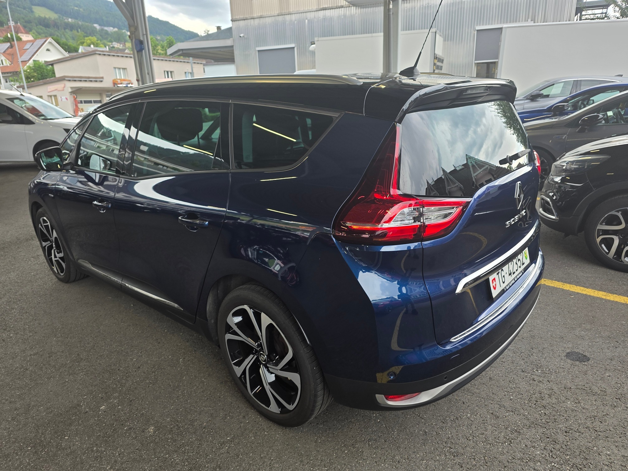 RENAULT Scenic — zdjęcie 7