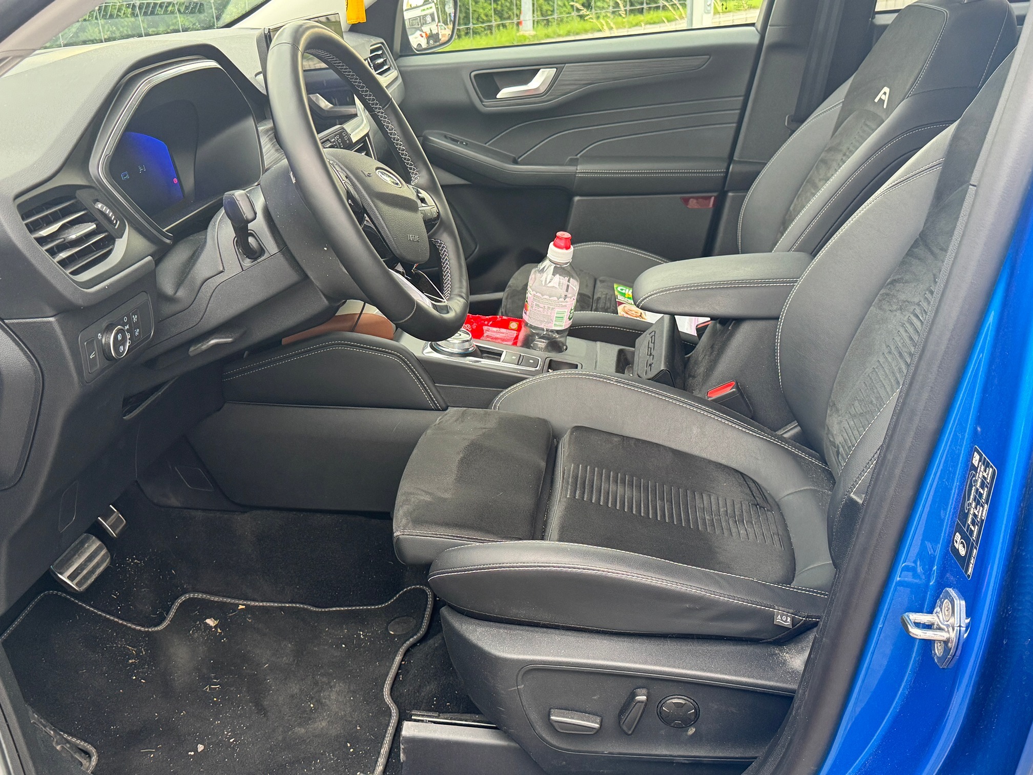 FORD Kuga — zdjęcie 5