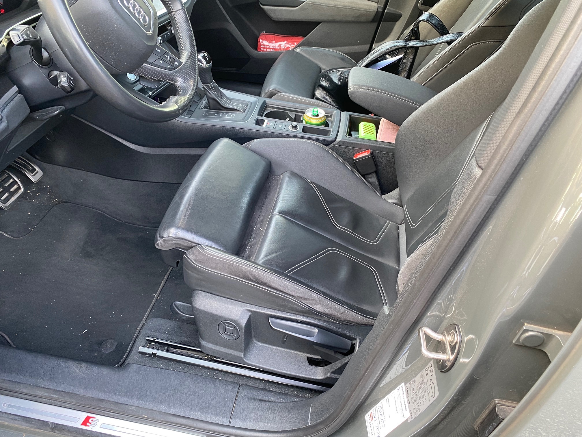 AUDI Q3 40 TFSI Quattro S-line — zdjęcie 10