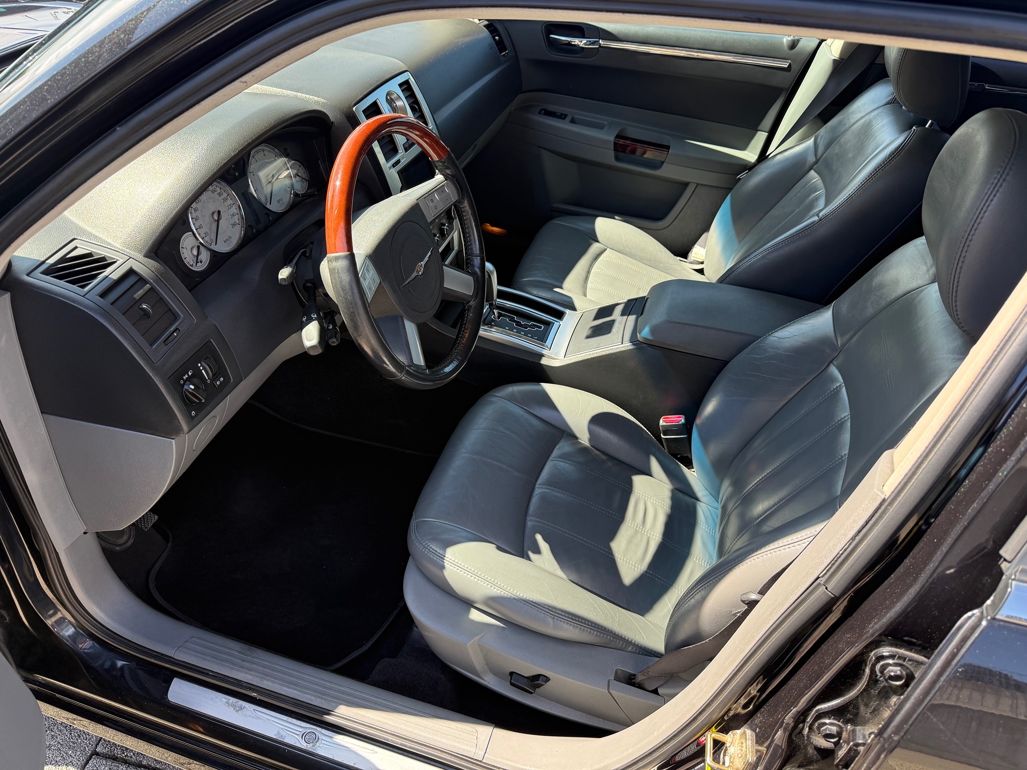 CHRYSLER 300C T 3.5 — zdjęcie 7